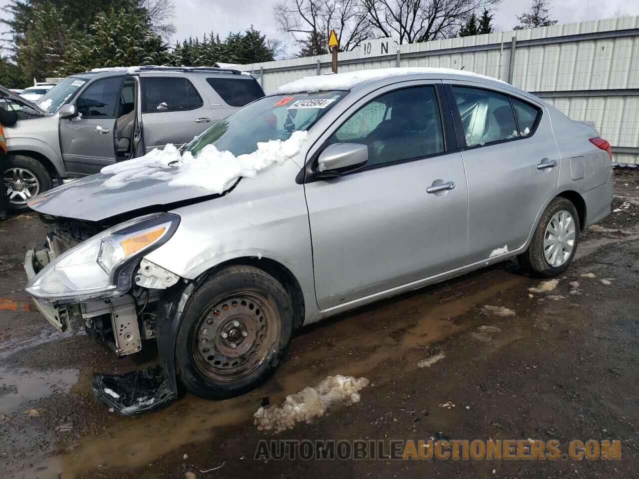 3N1CN7AP8KL860269 NISSAN VERSA 2019