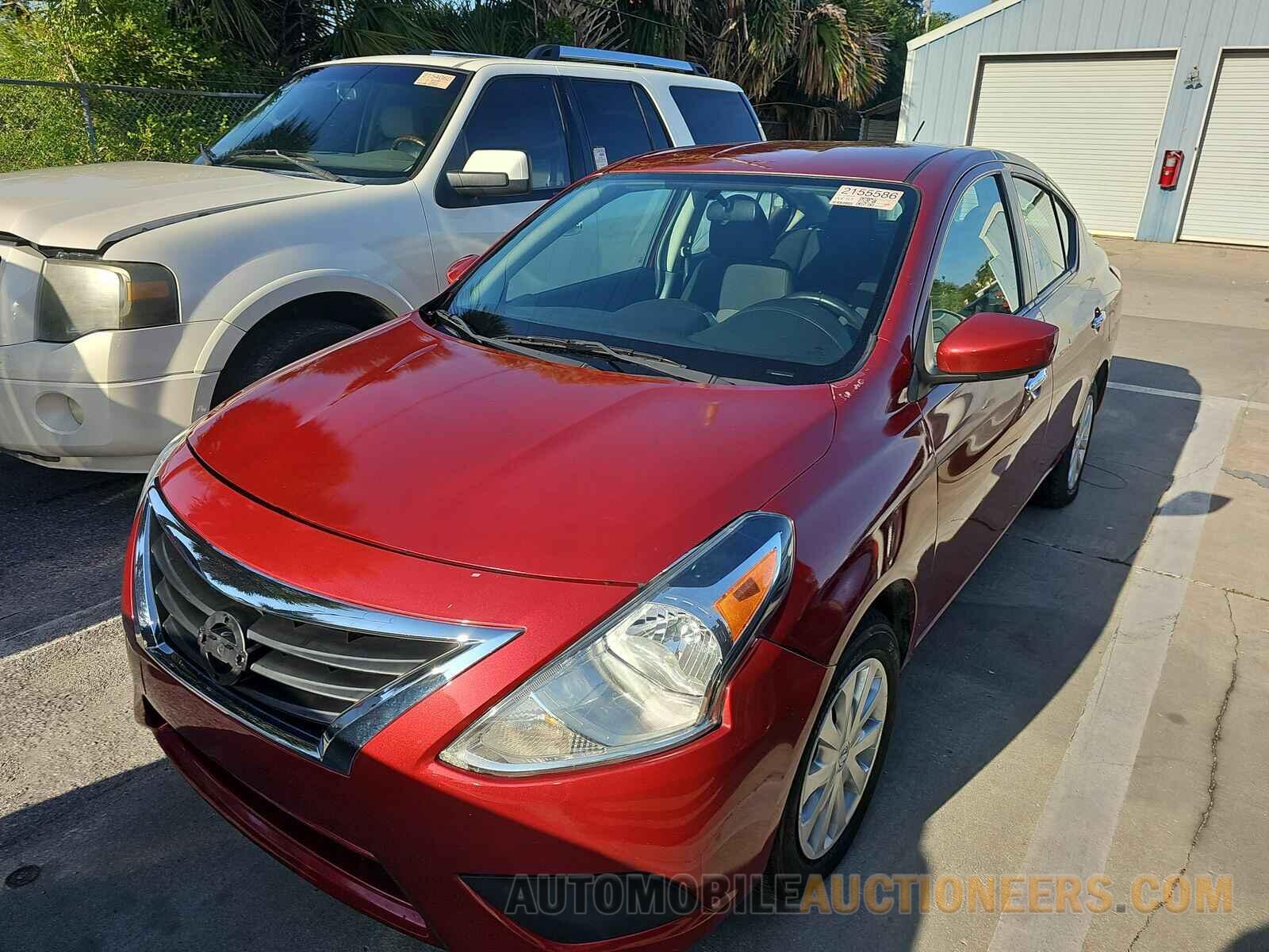 3N1CN7AP8KL863236 Nissan Versa Sedan 2019