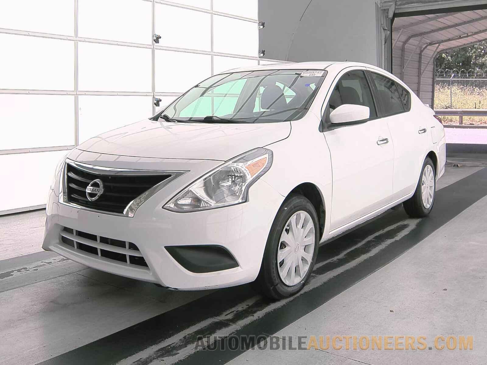 3N1CN7AP8KL865391 Nissan Versa Sedan 2019