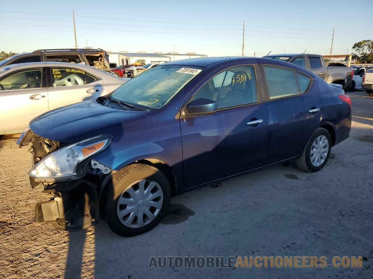 3N1CN7AP8KL876813 NISSAN VERSA 2019