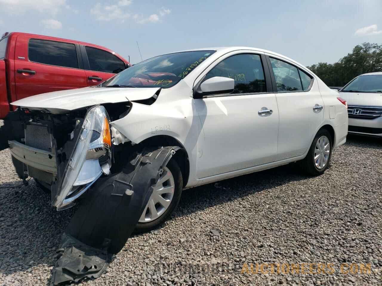 3N1CN7AP8KL881462 NISSAN VERSA 2019