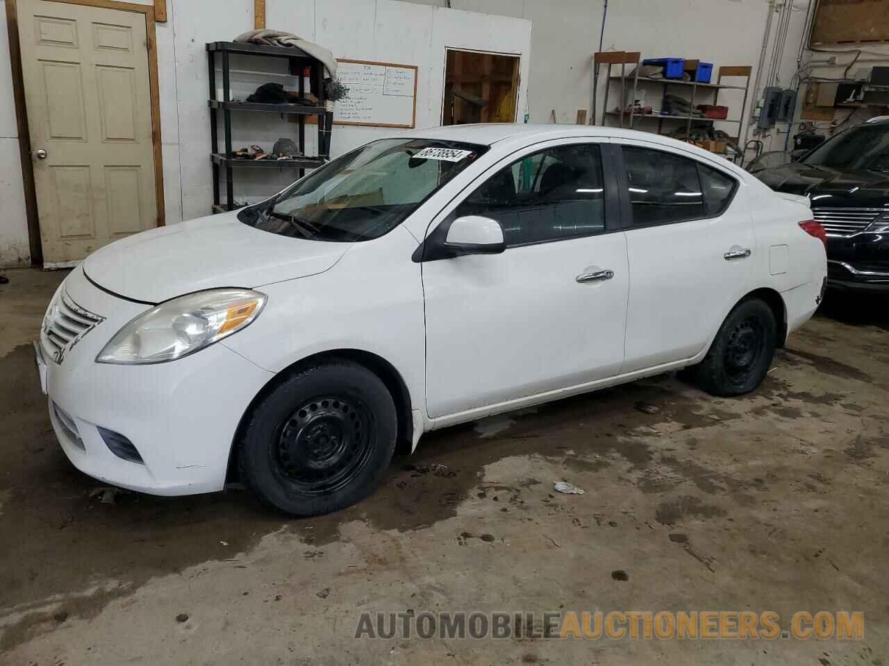 3N1CN7AP9DL847582 NISSAN VERSA 2013