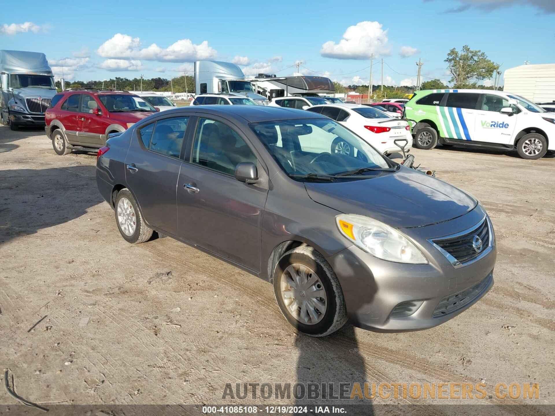 3N1CN7AP9DL886446 NISSAN VERSA 2013