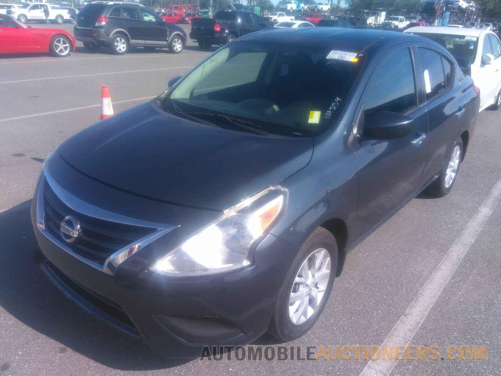 3N1CN7AP9FL800104 Nissan Versa 2015