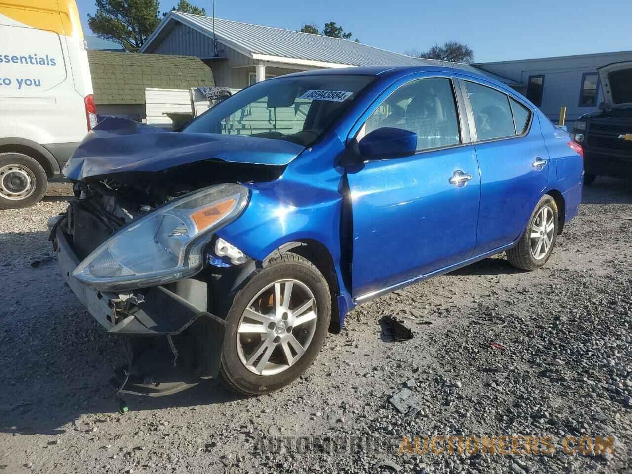 3N1CN7AP9FL825598 NISSAN VERSA 2015