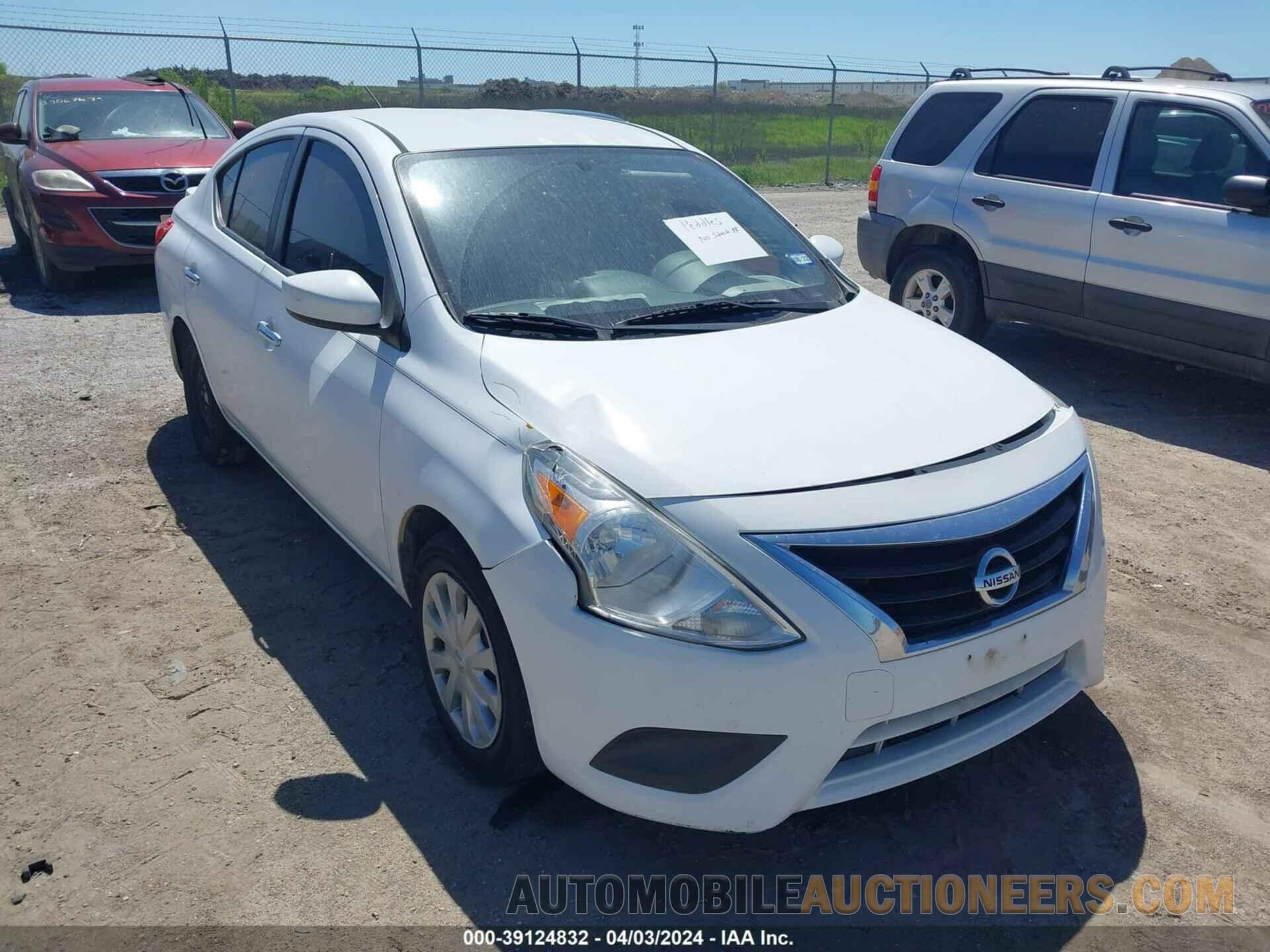 3N1CN7AP9FL859010 NISSAN VERSA 2015