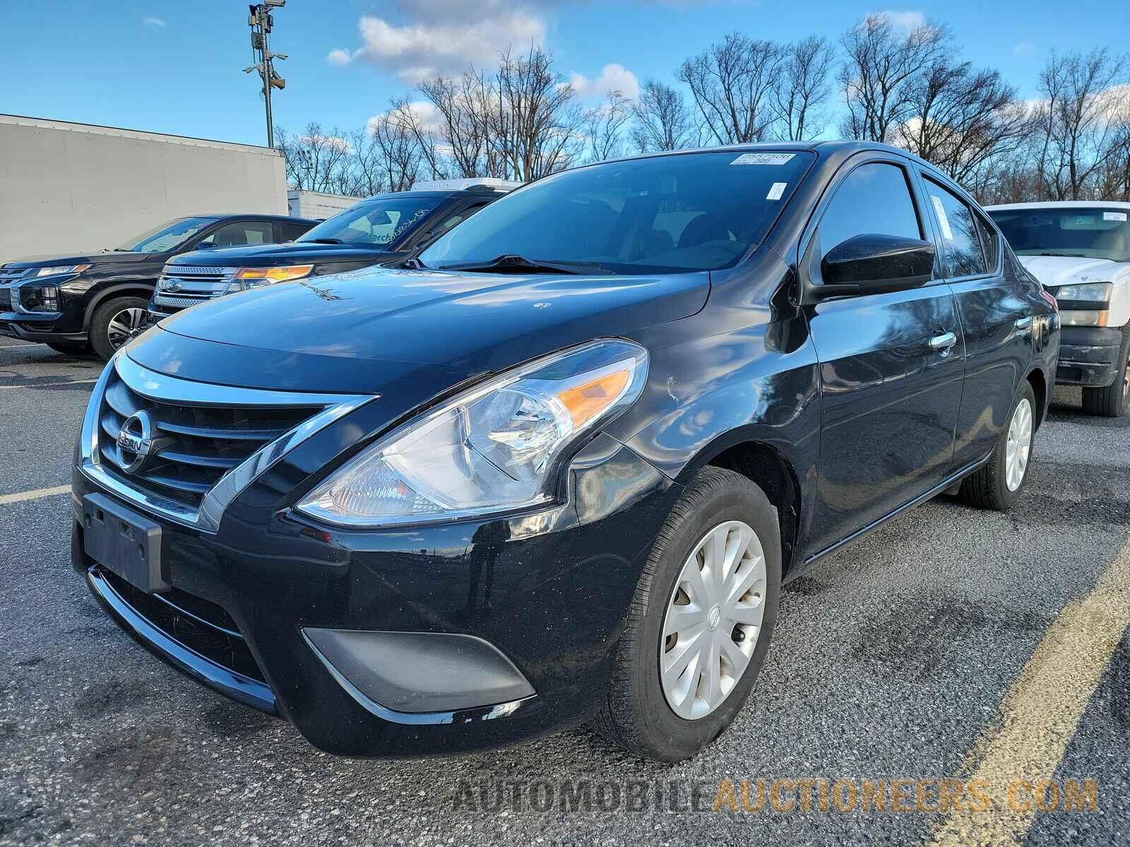 3N1CN7AP9FL877734 Nissan Versa 2015