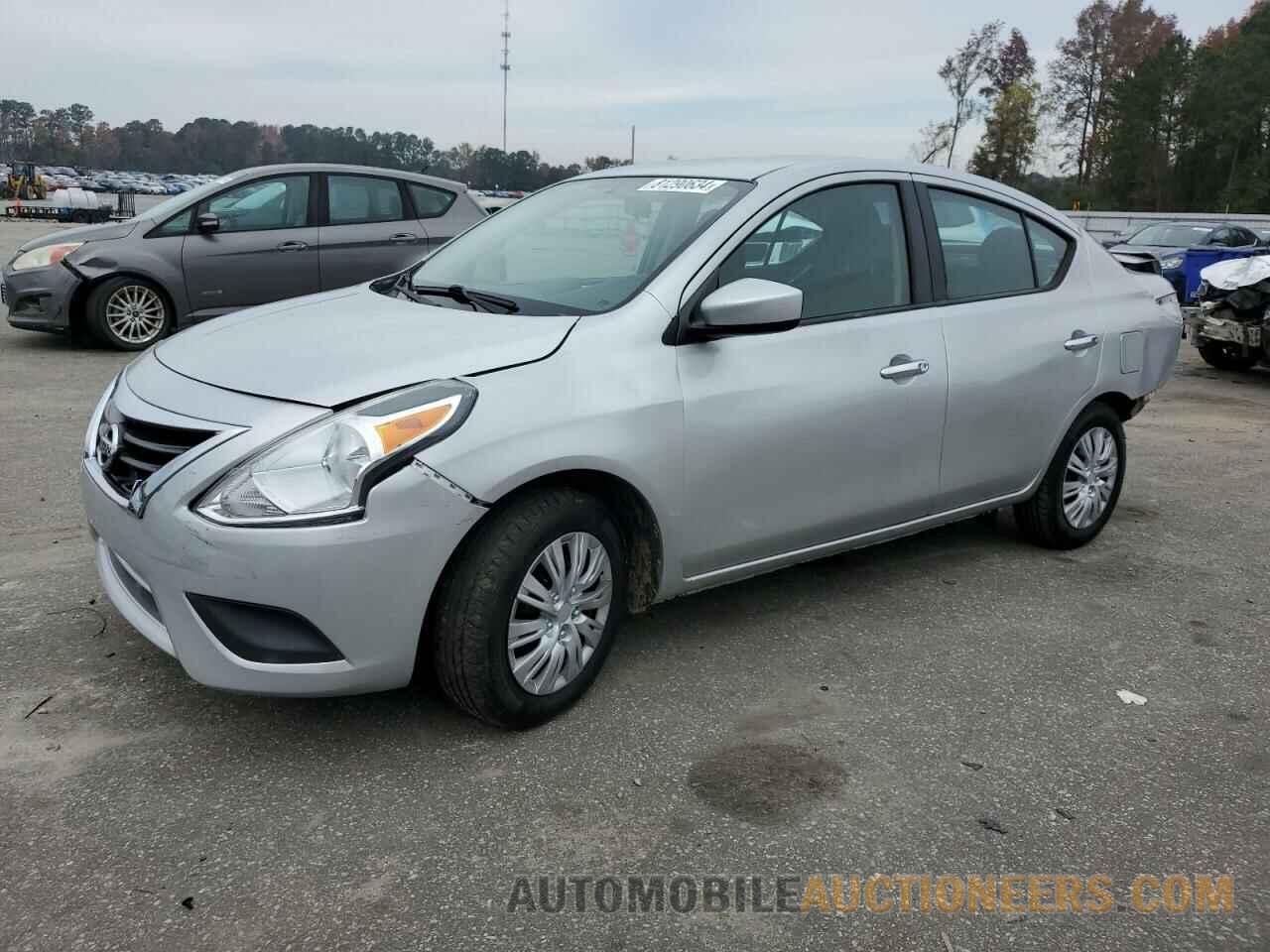 3N1CN7AP9HL851654 NISSAN VERSA 2017