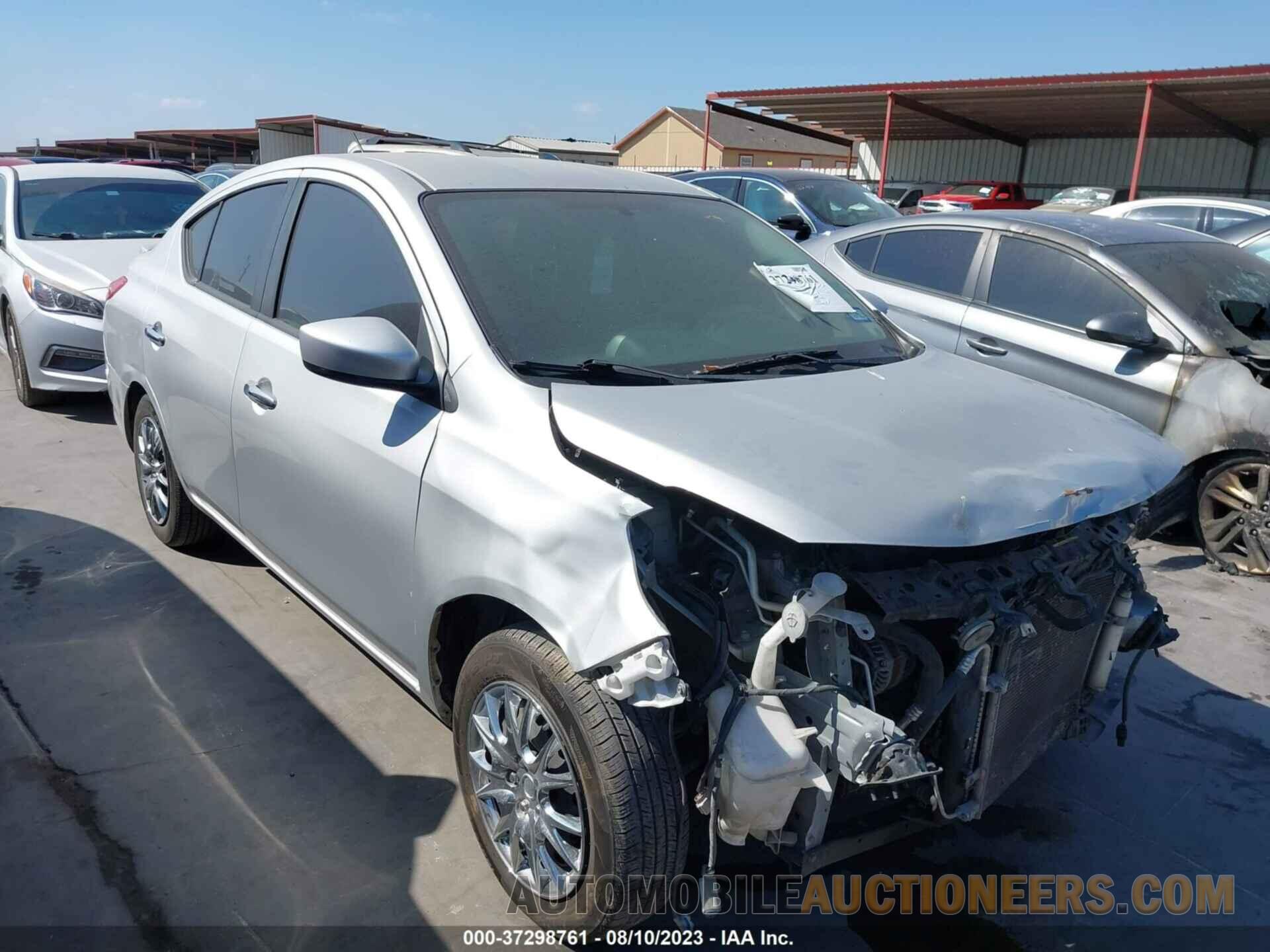 3N1CN7AP9JK393643 NISSAN VERSA SEDAN 2018