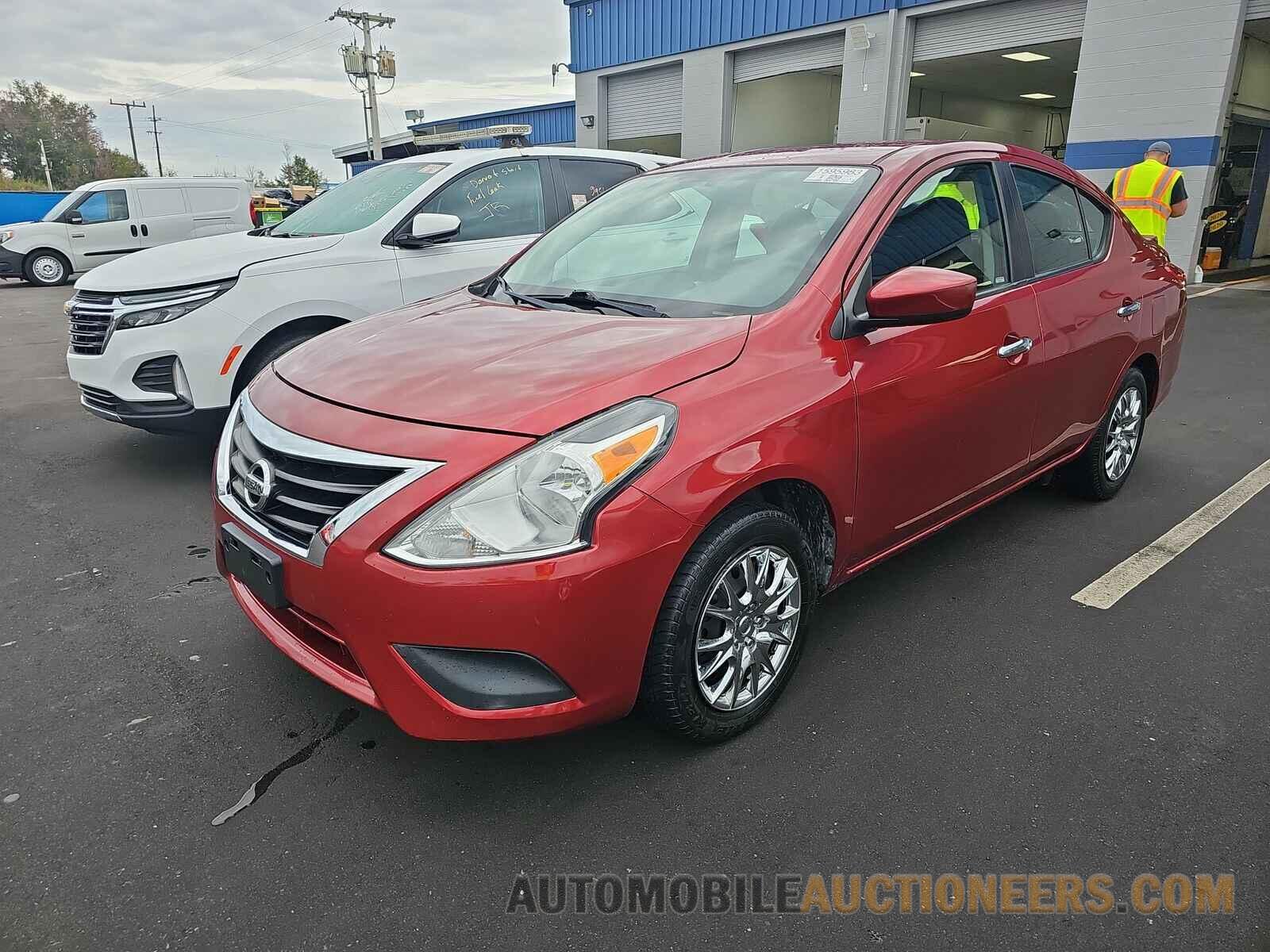 3N1CN7AP9JL806400 Nissan Versa Sedan 2018