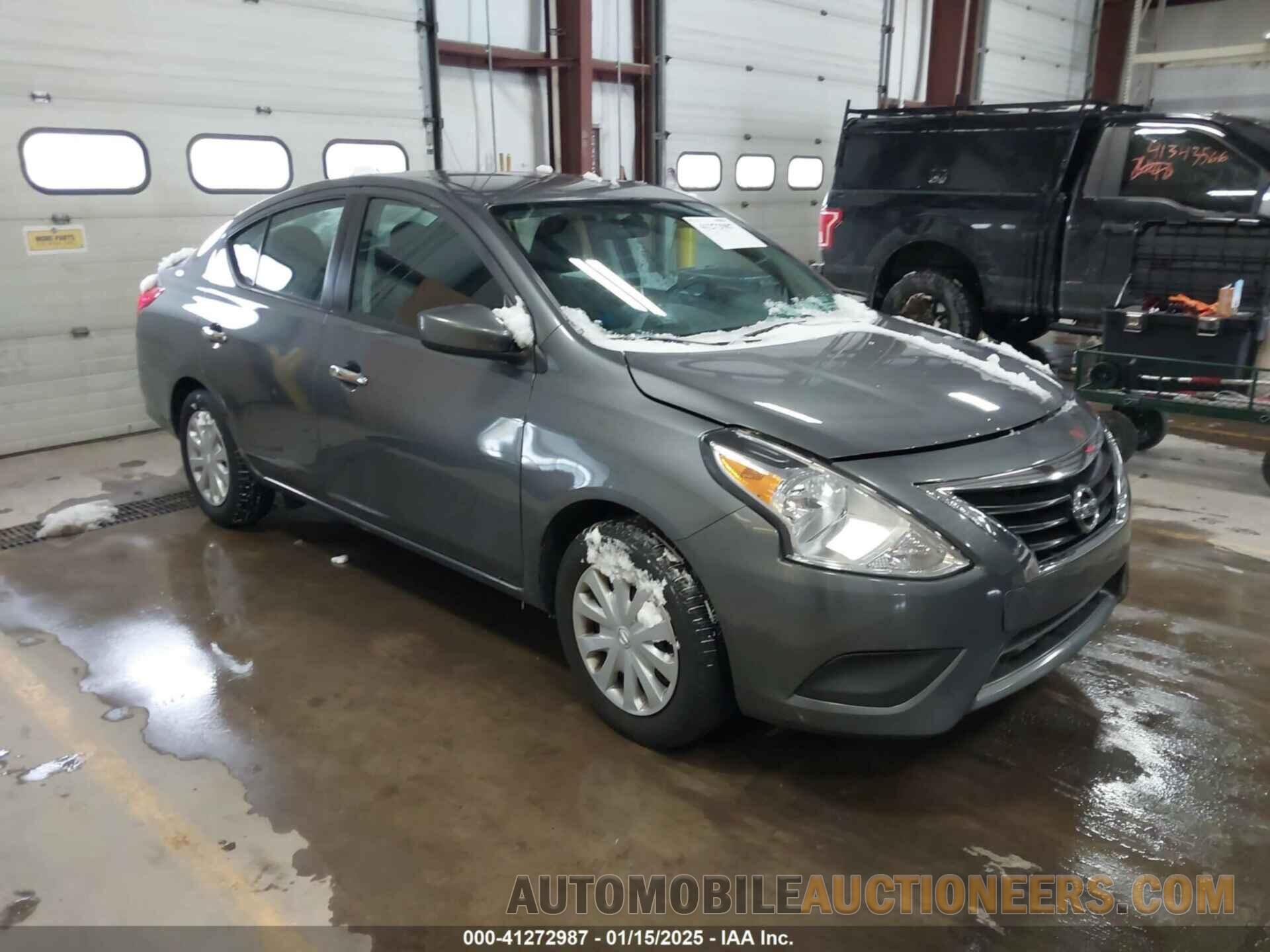 3N1CN7AP9JL808065 NISSAN VERSA 2018