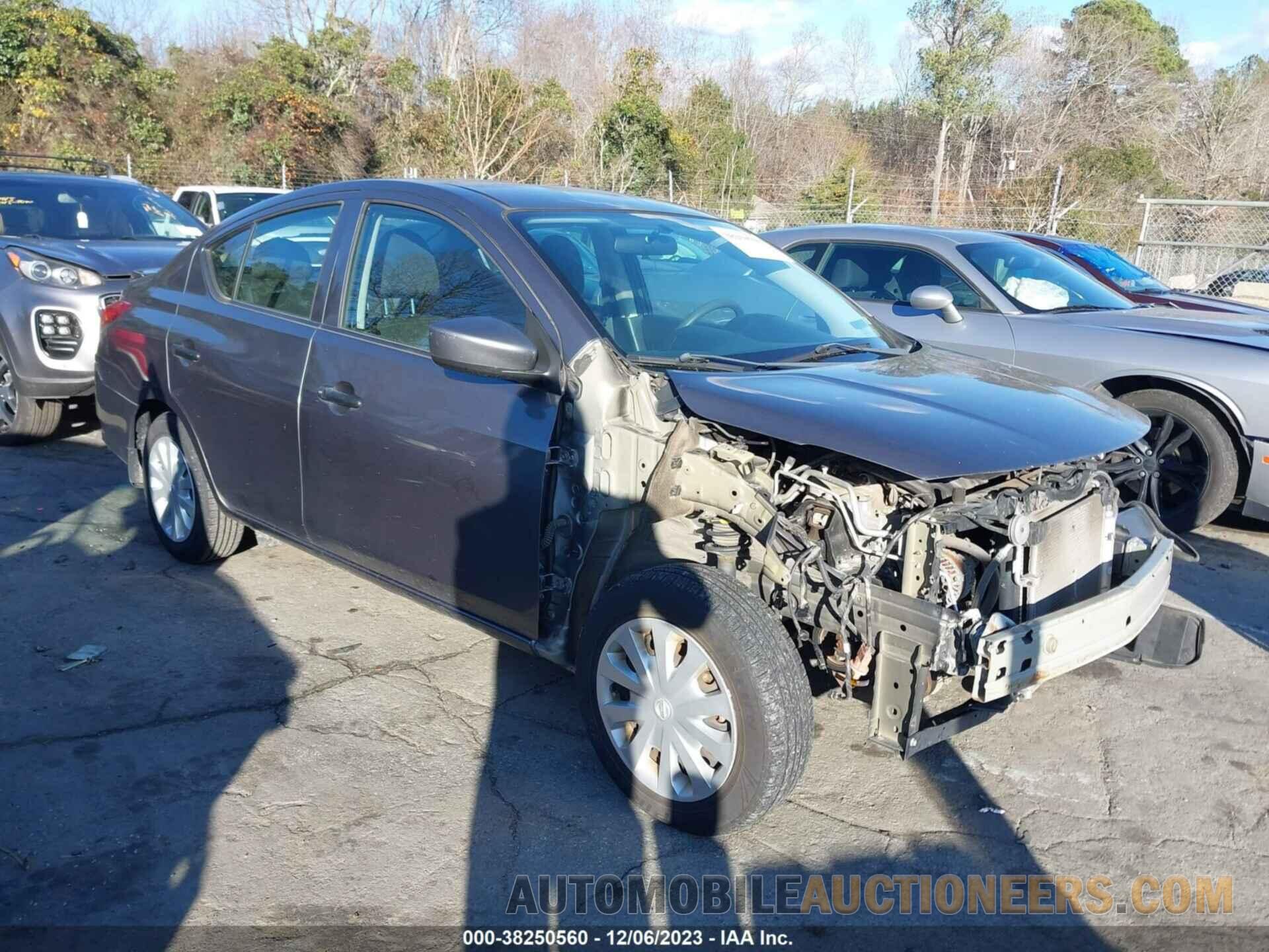 3N1CN7AP9JL809930 NISSAN VERSA 2018