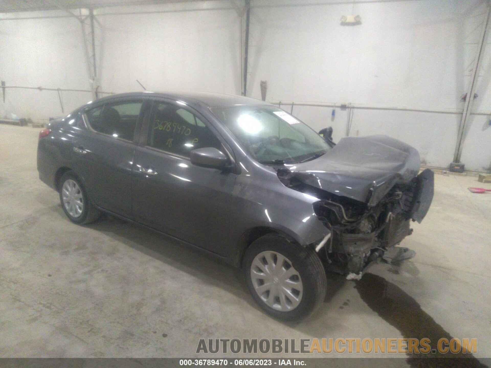 3N1CN7AP9JL812410 NISSAN VERSA SEDAN 2018