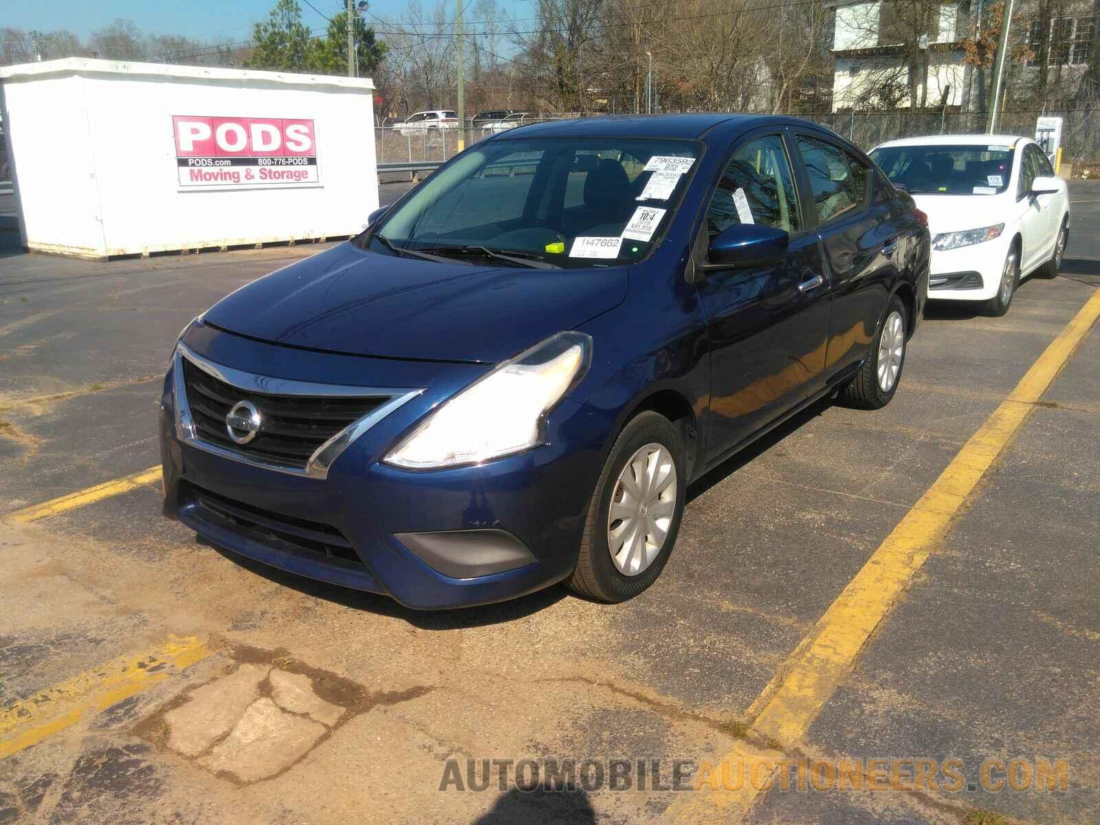 3N1CN7AP9JL817722 Nissan Versa Sedan 2018