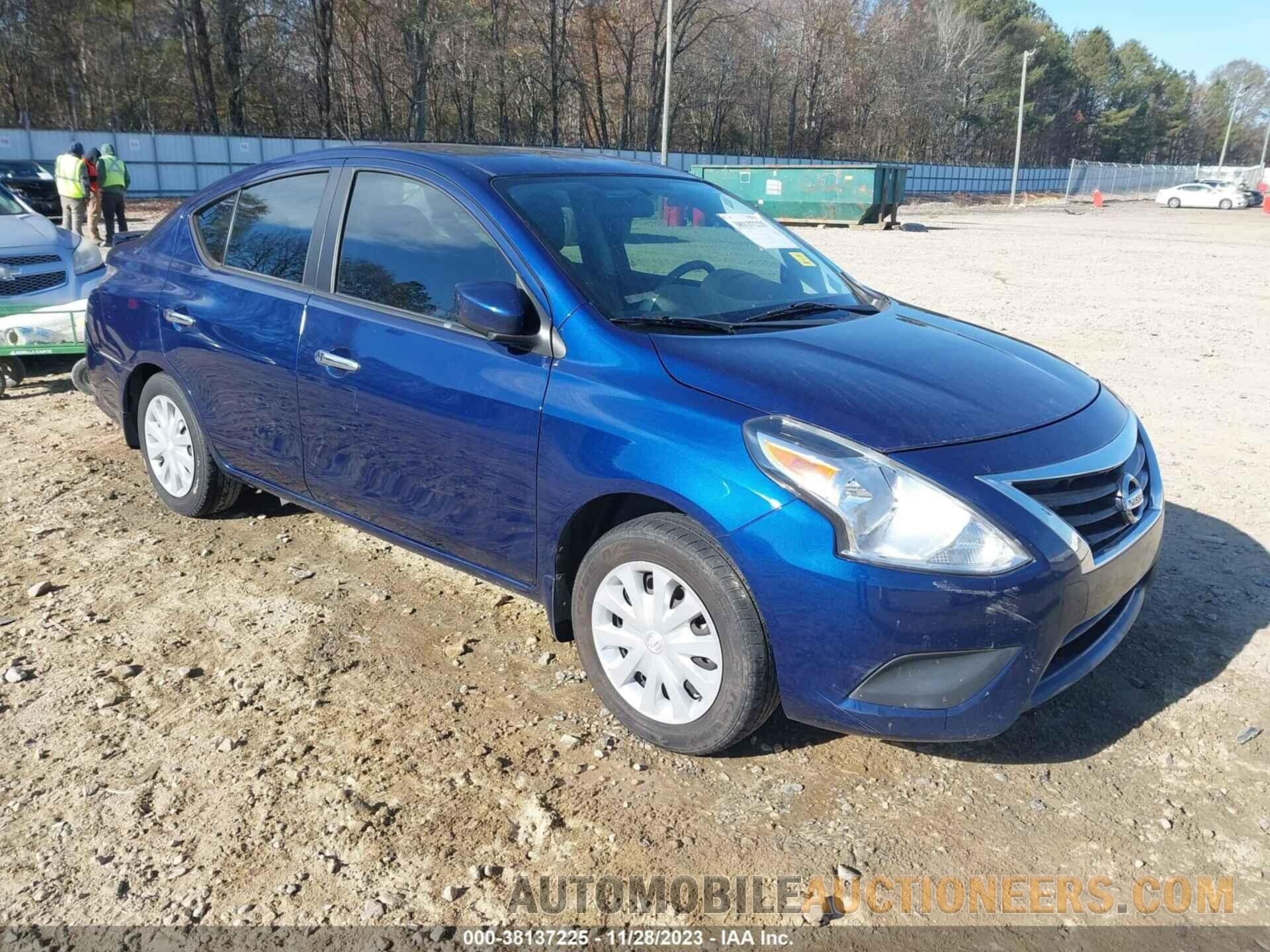 3N1CN7AP9JL819003 NISSAN VERSA 2018