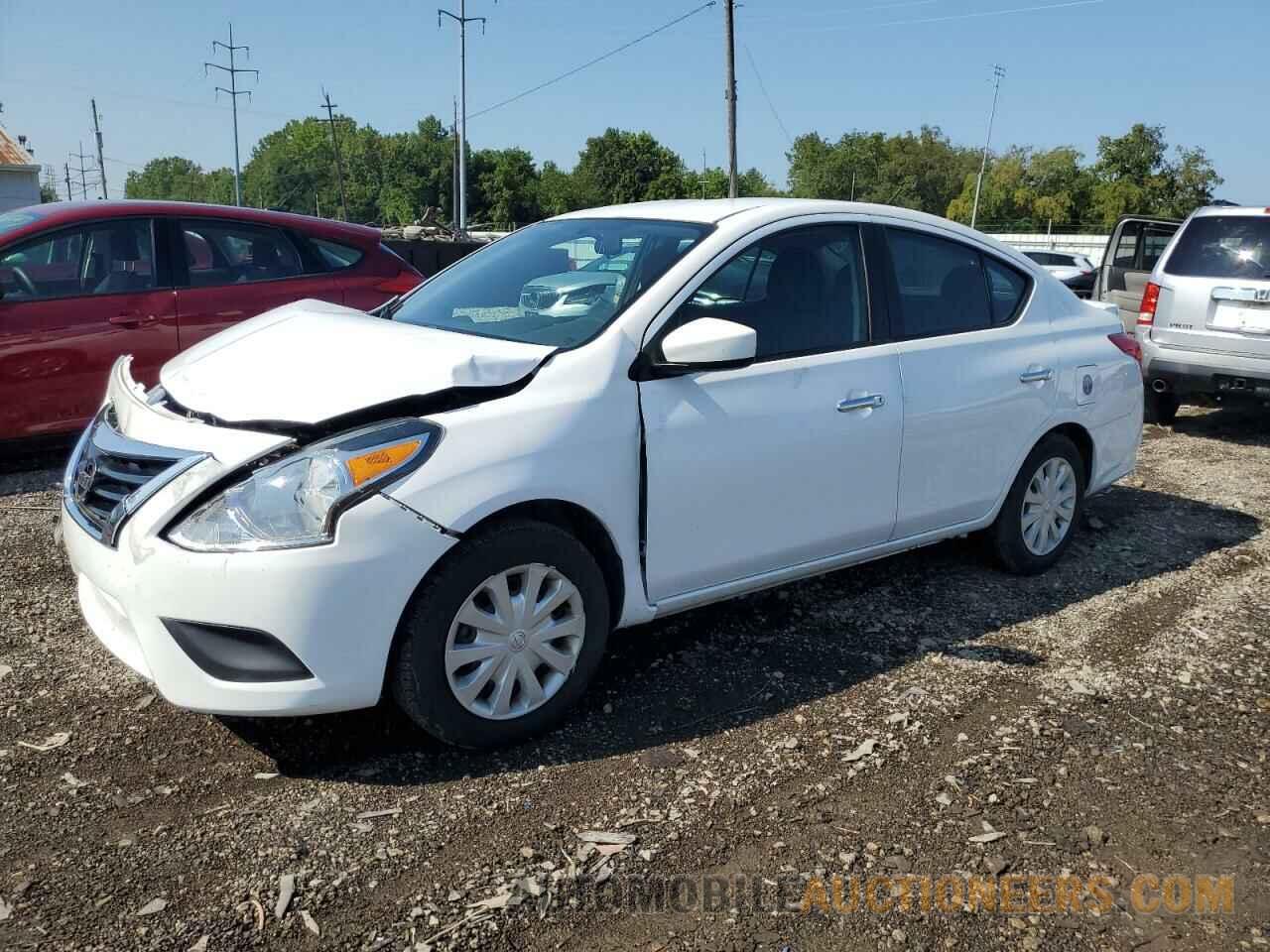 3N1CN7AP9JL828669 NISSAN VERSA 2018