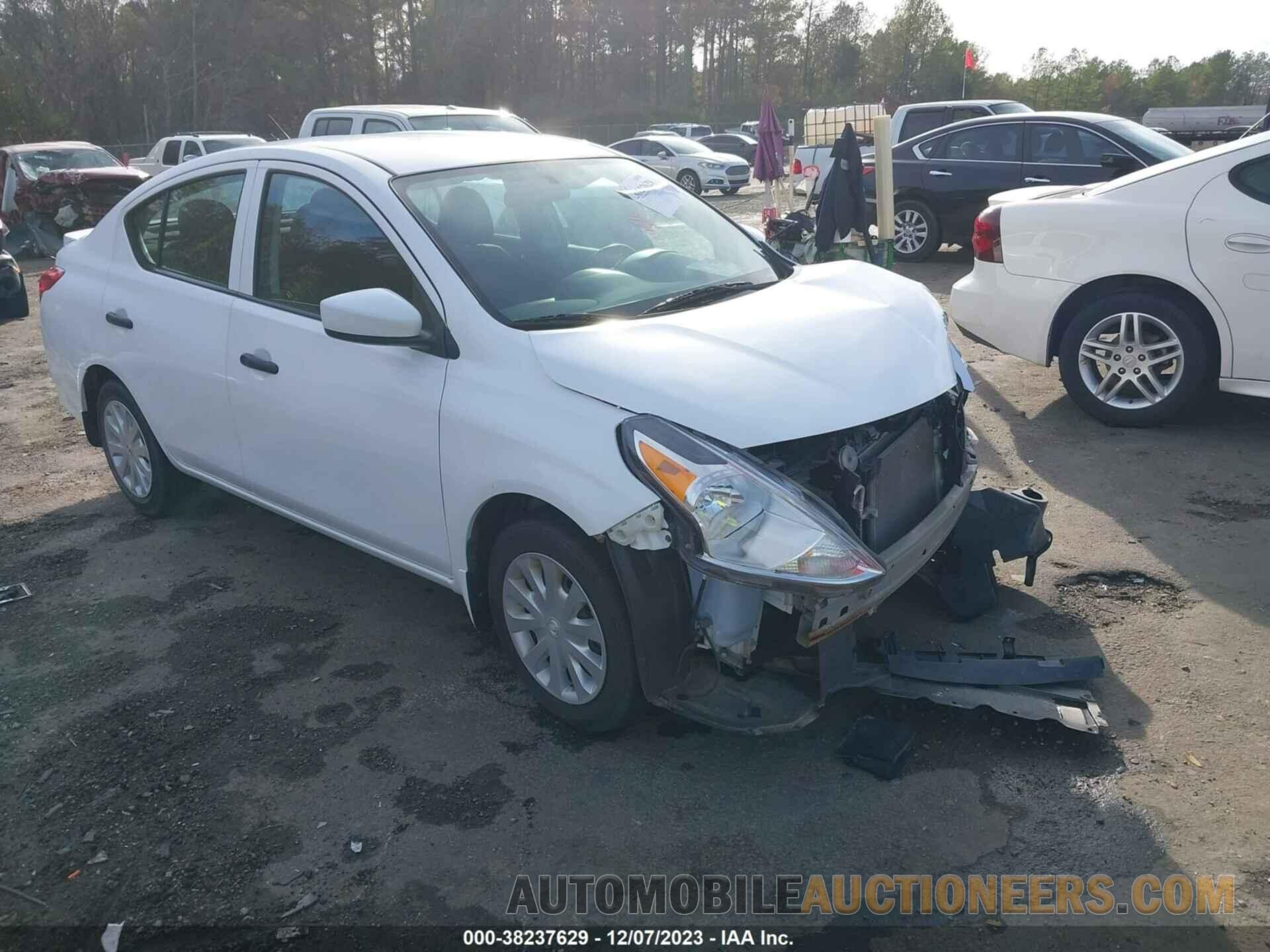 3N1CN7AP9JL843477 NISSAN VERSA 2018