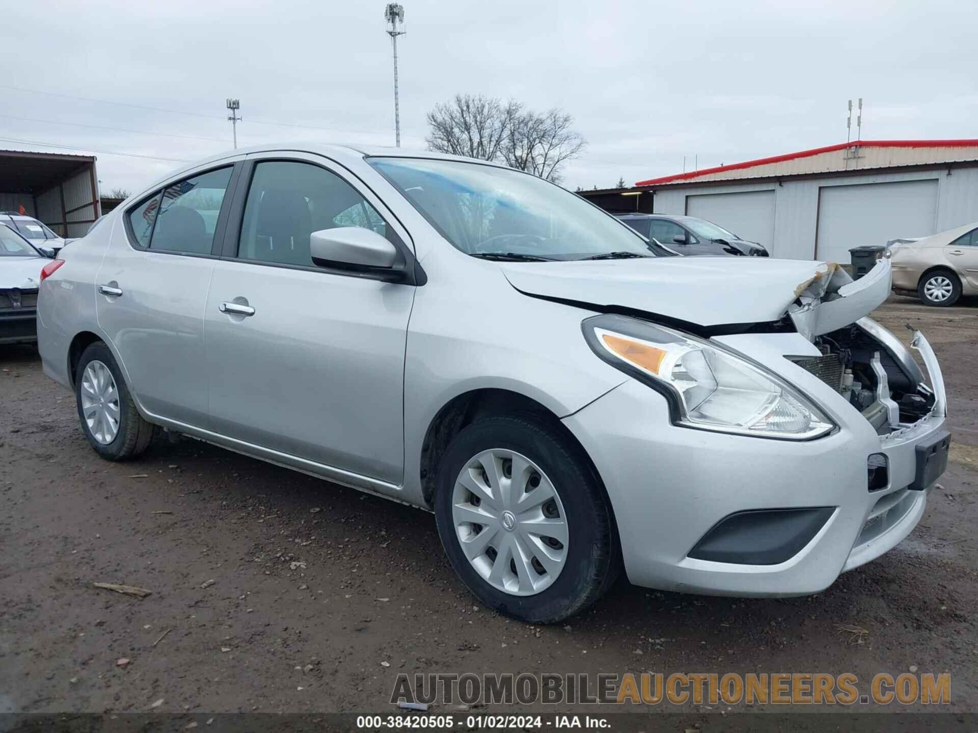 3N1CN7AP9JL853782 NISSAN VERSA 2018