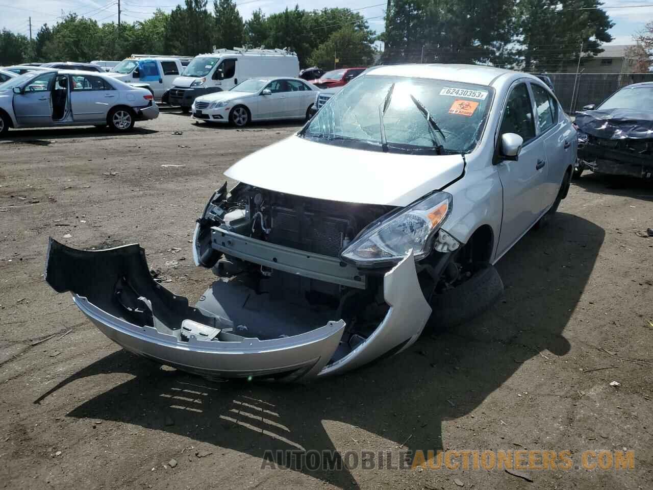 3N1CN7AP9JL856973 NISSAN VERSA 2018