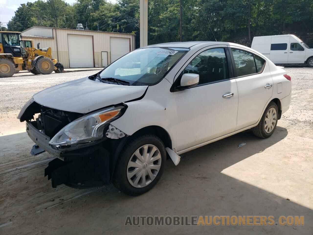 3N1CN7AP9JL857945 NISSAN VERSA 2018