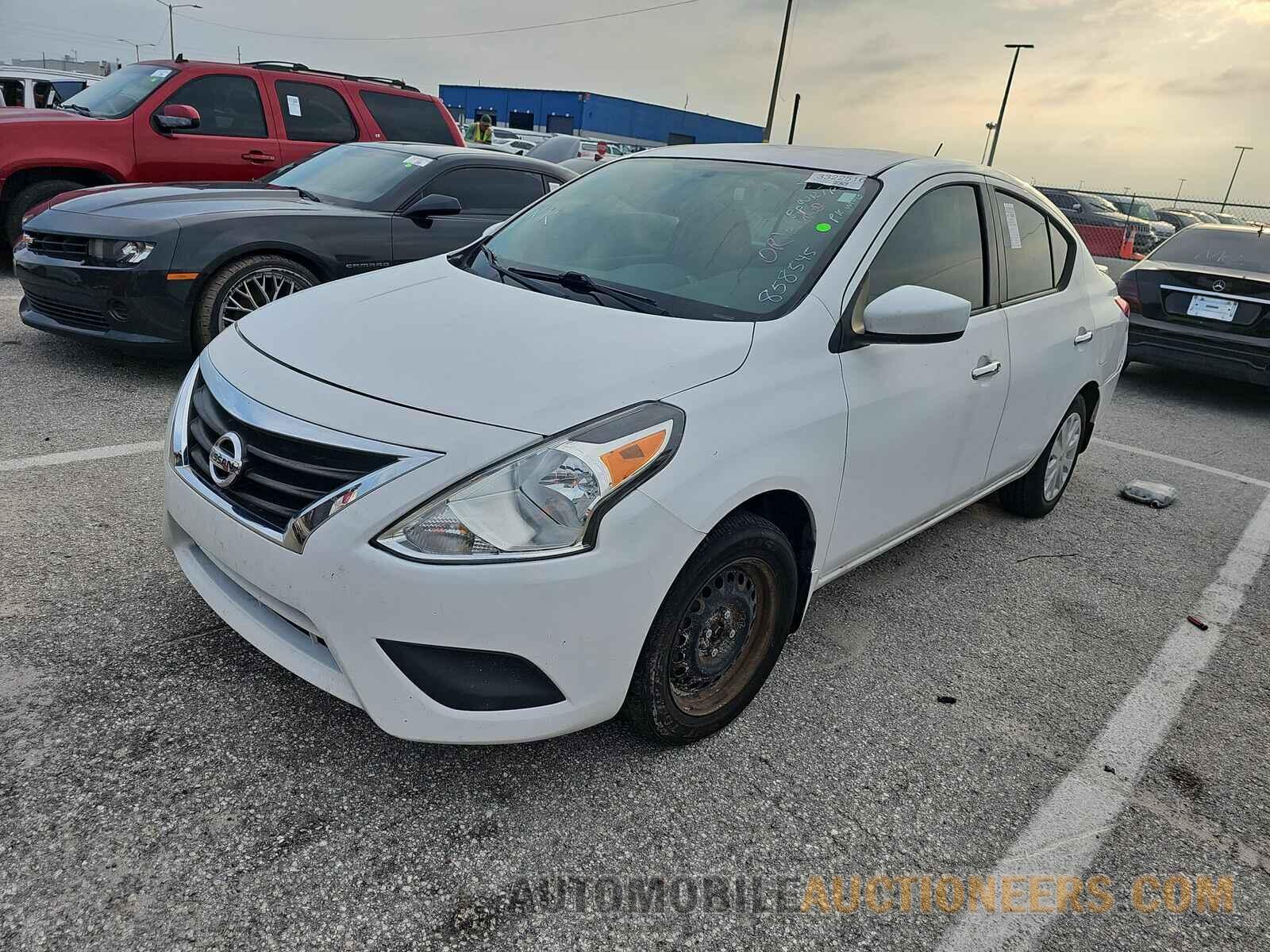 3N1CN7AP9JL858545 Nissan Versa Sedan 2018