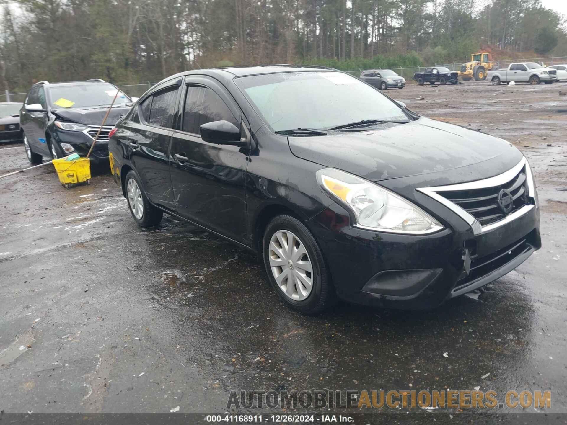 3N1CN7AP9JL864782 NISSAN VERSA 2018