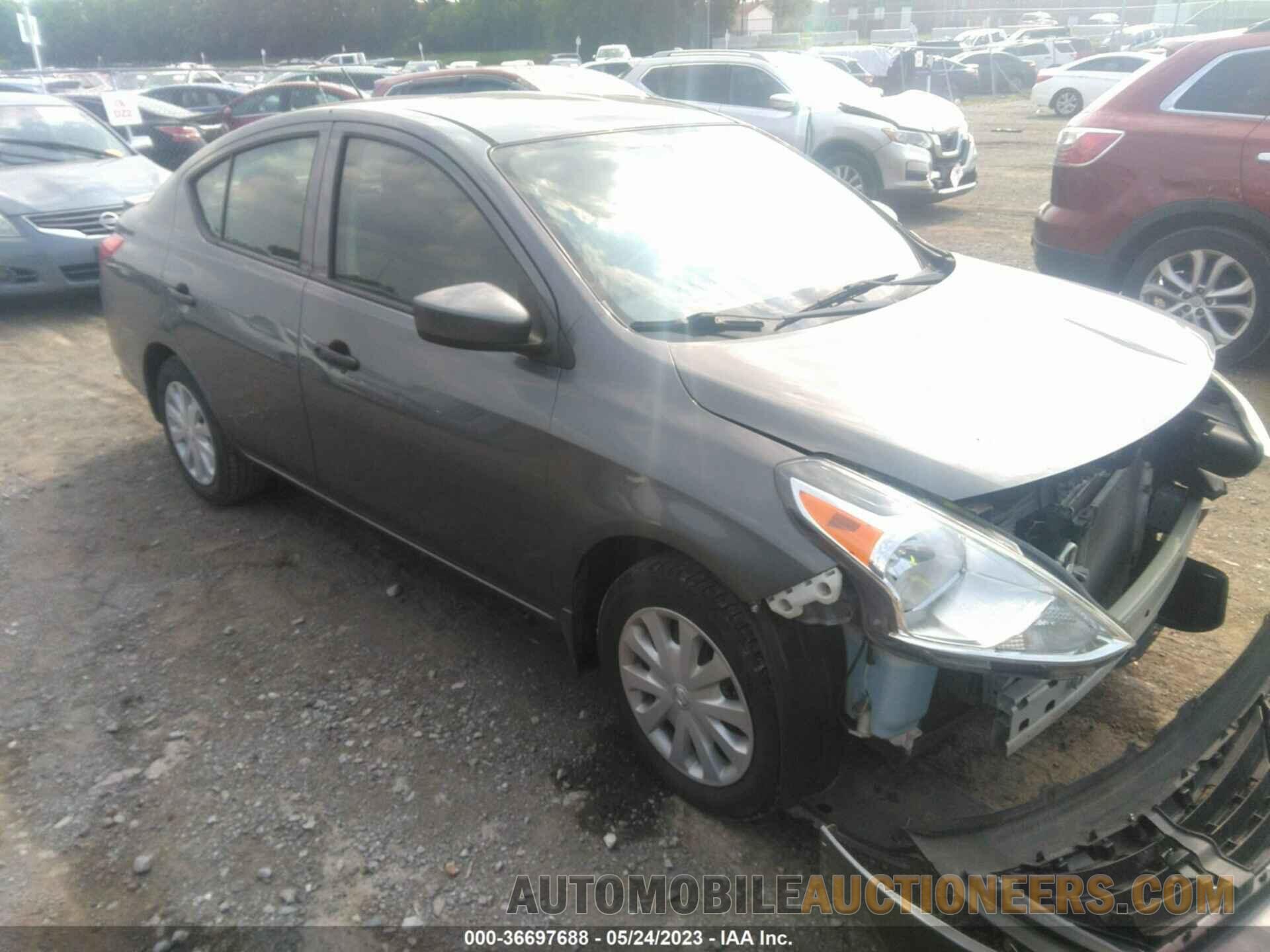 3N1CN7AP9JL883865 NISSAN VERSA SEDAN 2018