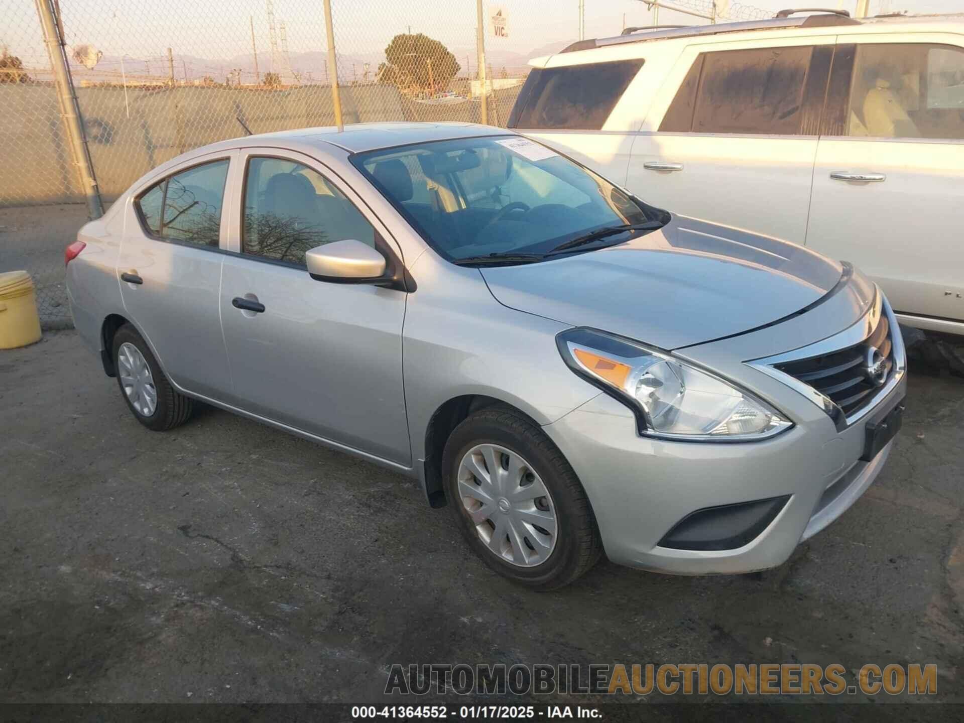 3N1CN7AP9JL888127 NISSAN VERSA 2018