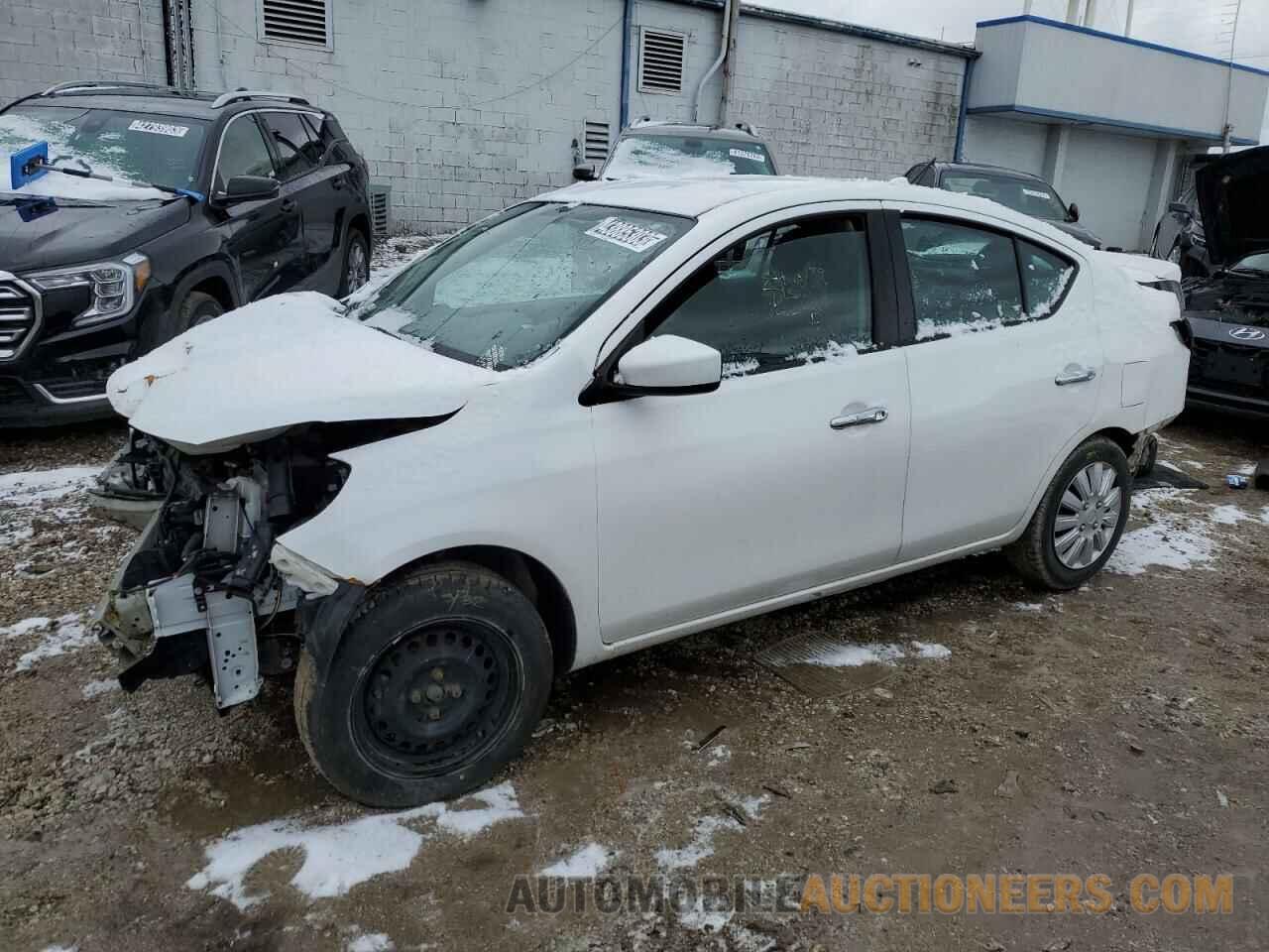 3N1CN7AP9KL813400 NISSAN VERSA 2019