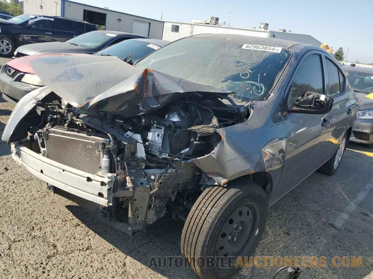 3N1CN7AP9KL817673 NISSAN VERSA 2019