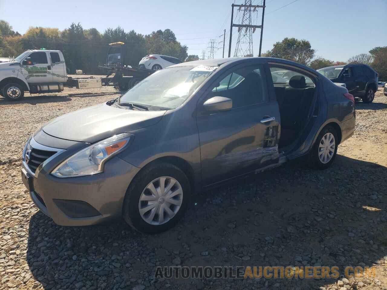 3N1CN7AP9KL820427 NISSAN VERSA 2019