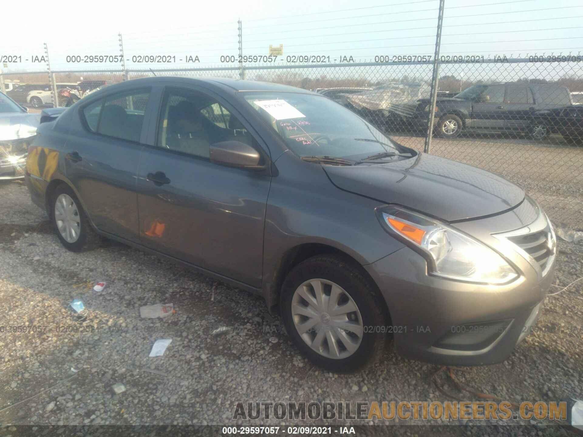 3N1CN7AP9KL828236 NISSAN VERSA SEDAN 2019