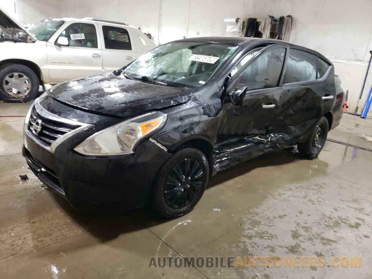 3N1CN7AP9KL835994 NISSAN VERSA 2019