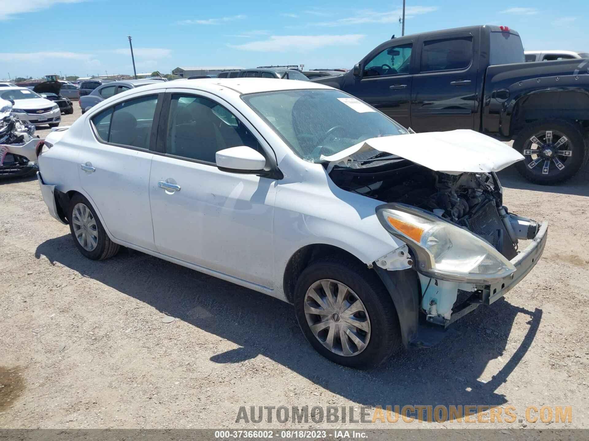 3N1CN7AP9KL840712 NISSAN VERSA 2019