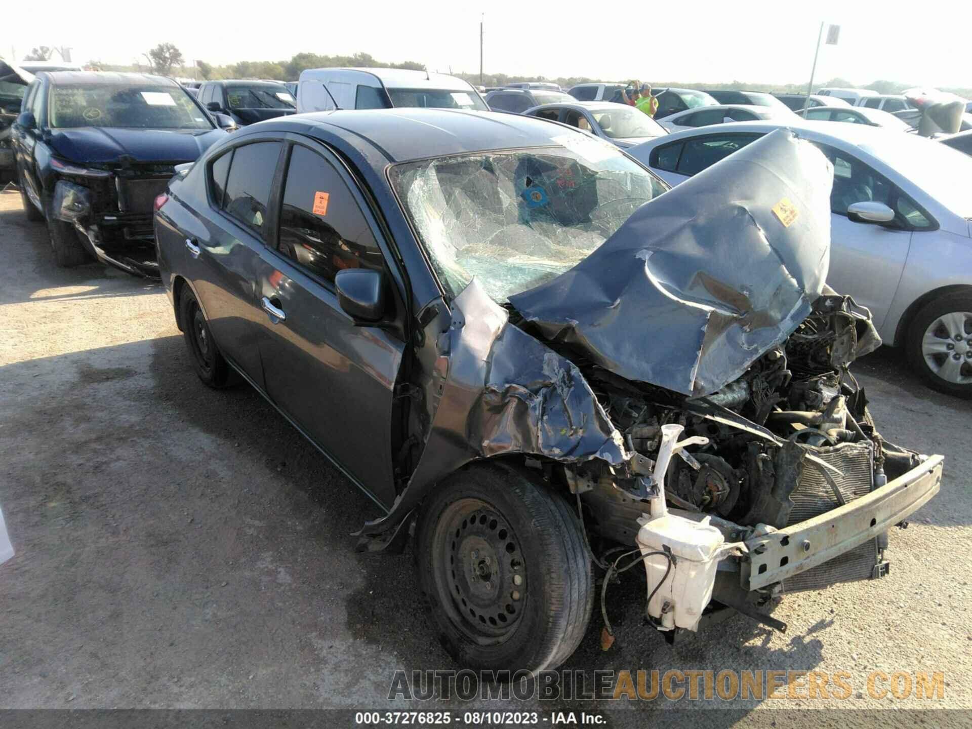 3N1CN7AP9KL845201 NISSAN VERSA SEDAN 2019