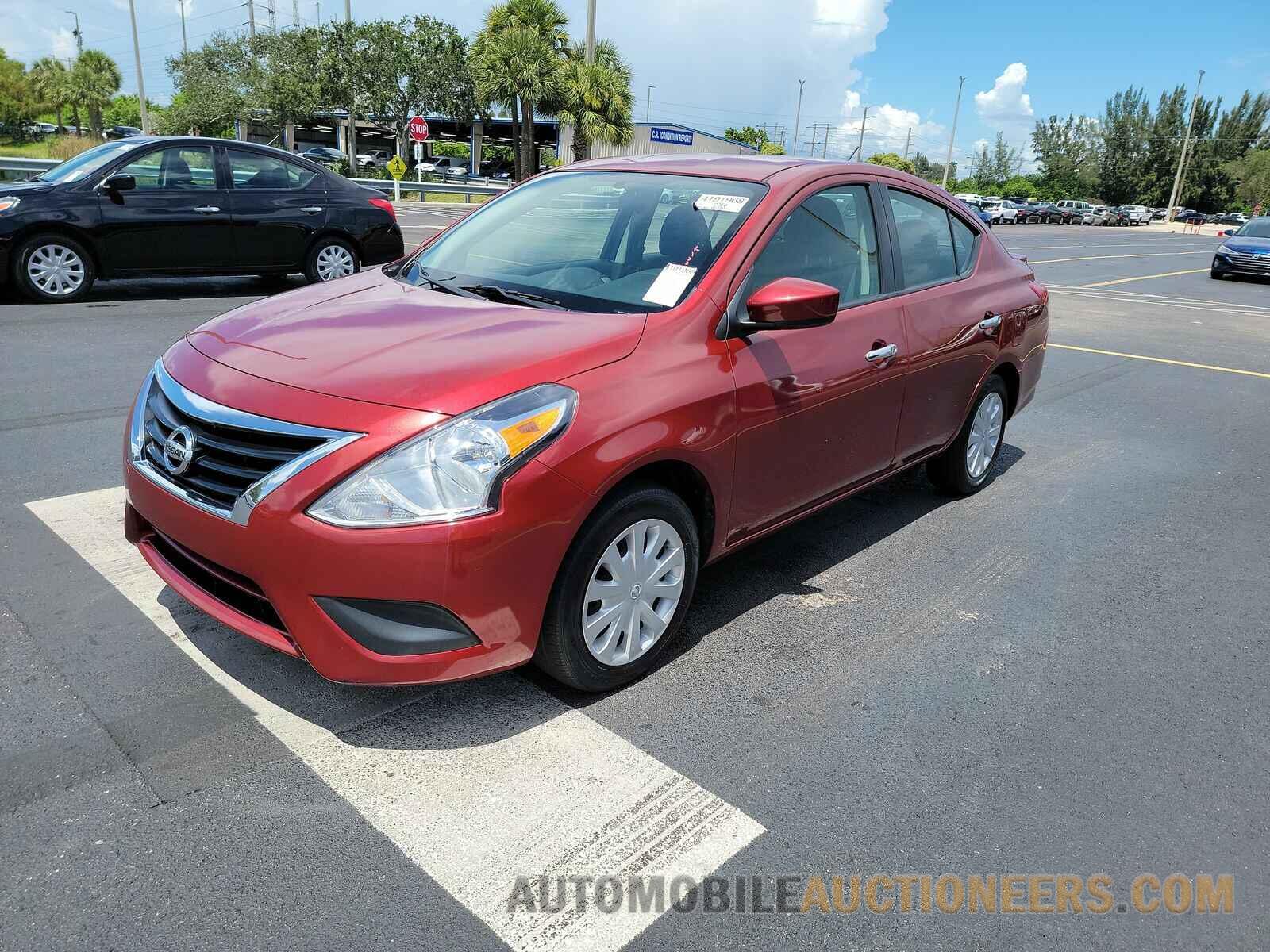 3N1CN7AP9KL867716 Nissan Versa Sedan 2019