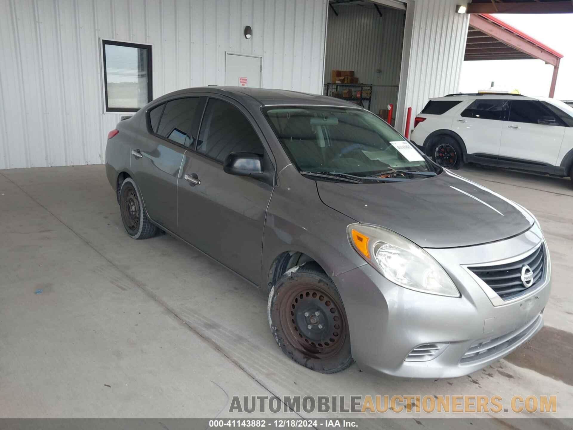 3N1CN7APXEL829125 NISSAN VERSA 2014