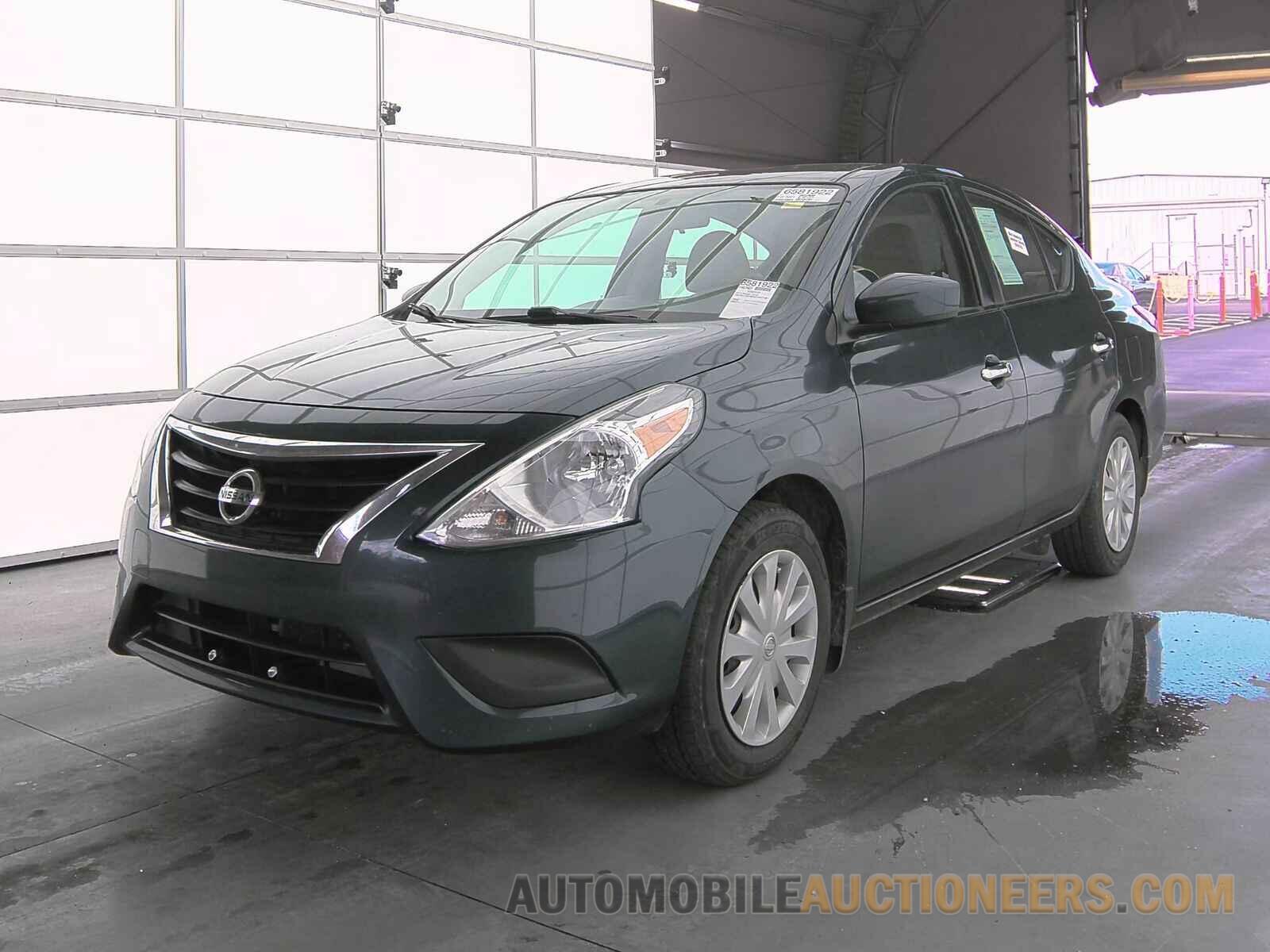 3N1CN7APXFL807708 Nissan Versa 2015