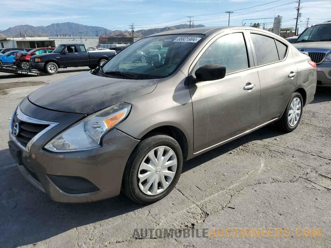 3N1CN7APXFL878178 NISSAN VERSA 2015