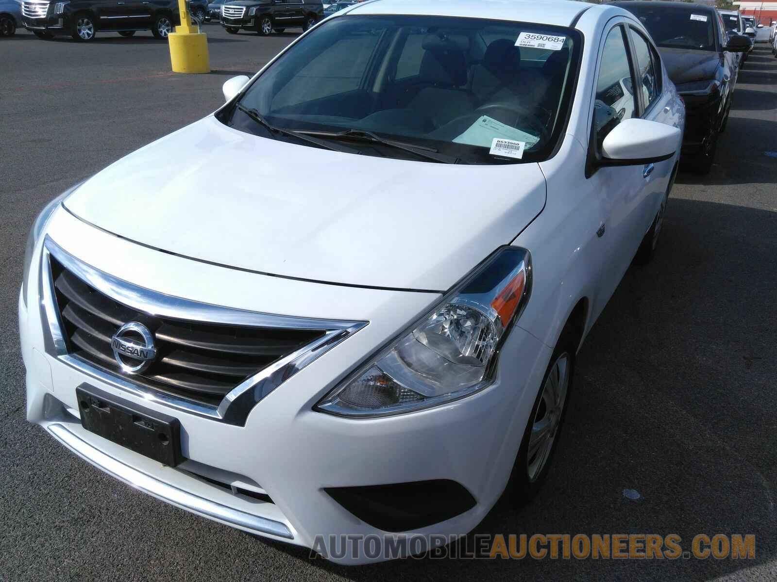 3N1CN7APXFL955714 Nissan Versa 2015