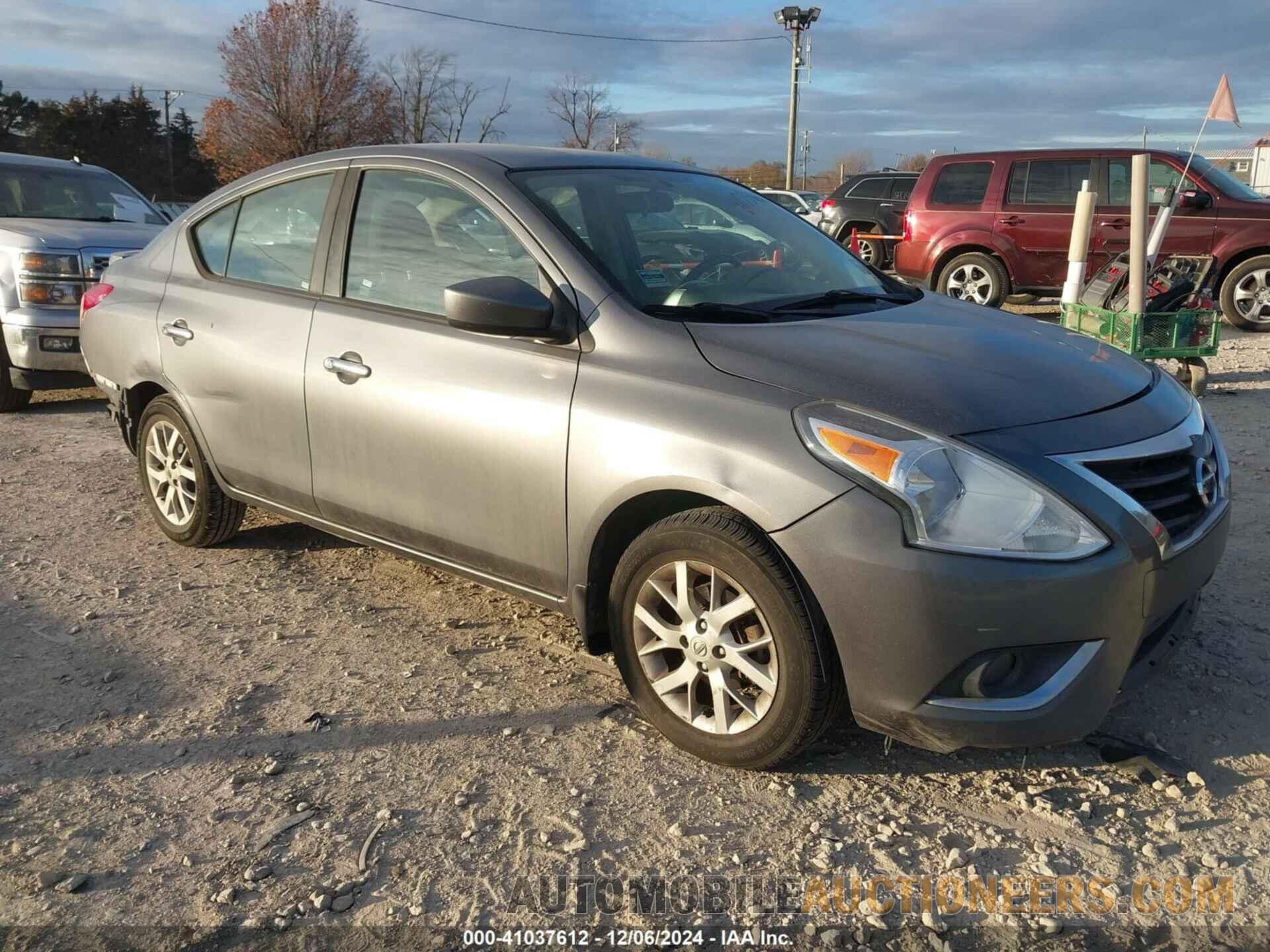 3N1CN7APXHL809994 NISSAN VERSA 2017