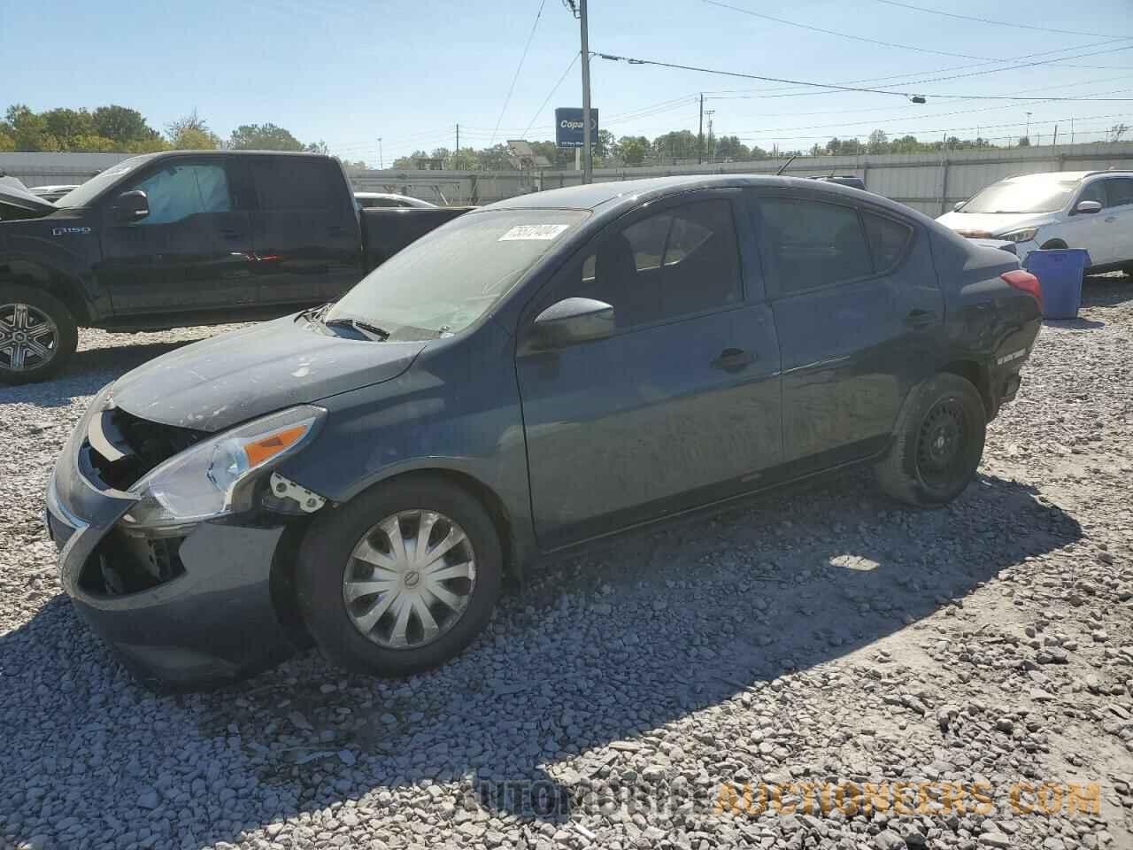 3N1CN7APXHL817951 NISSAN VERSA 2017