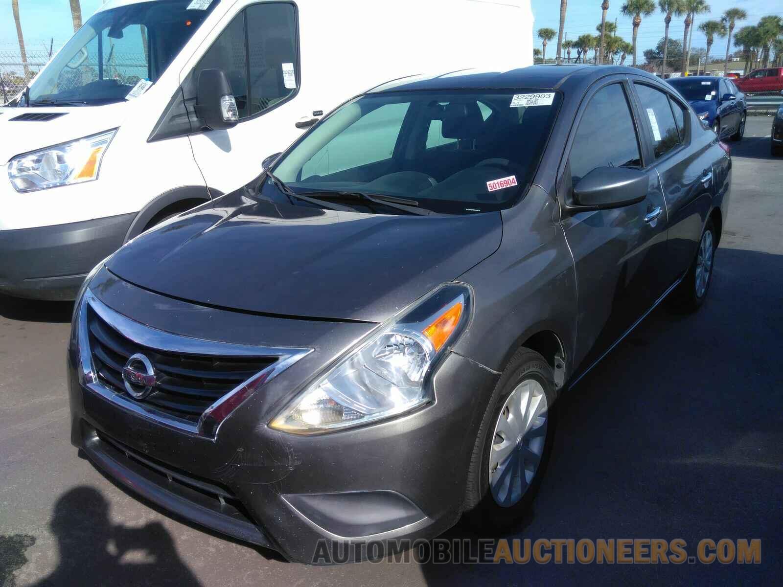 3N1CN7APXHL844714 Nissan Versa Sedan 2017