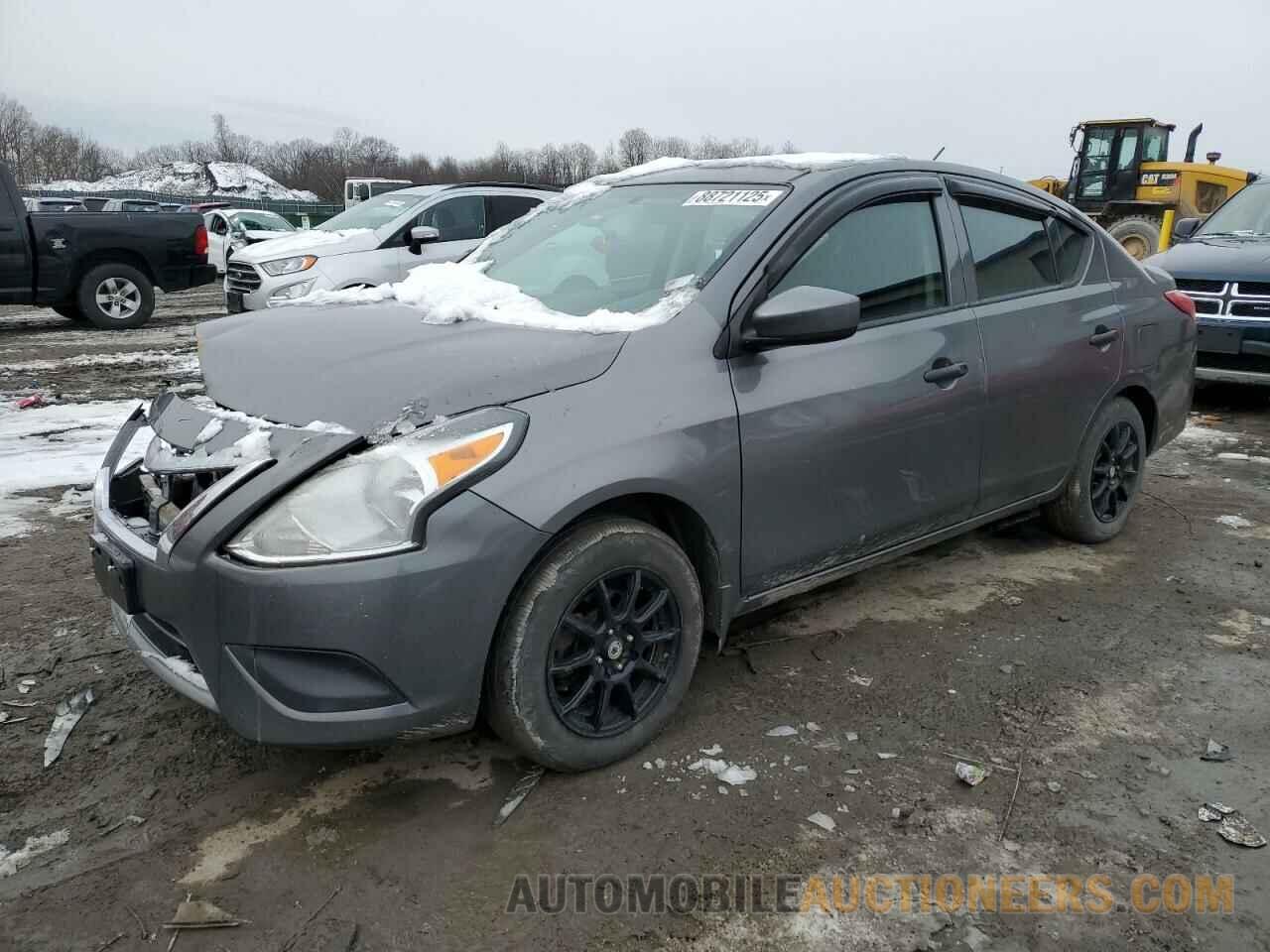 3N1CN7APXHL869967 NISSAN VERSA 2017