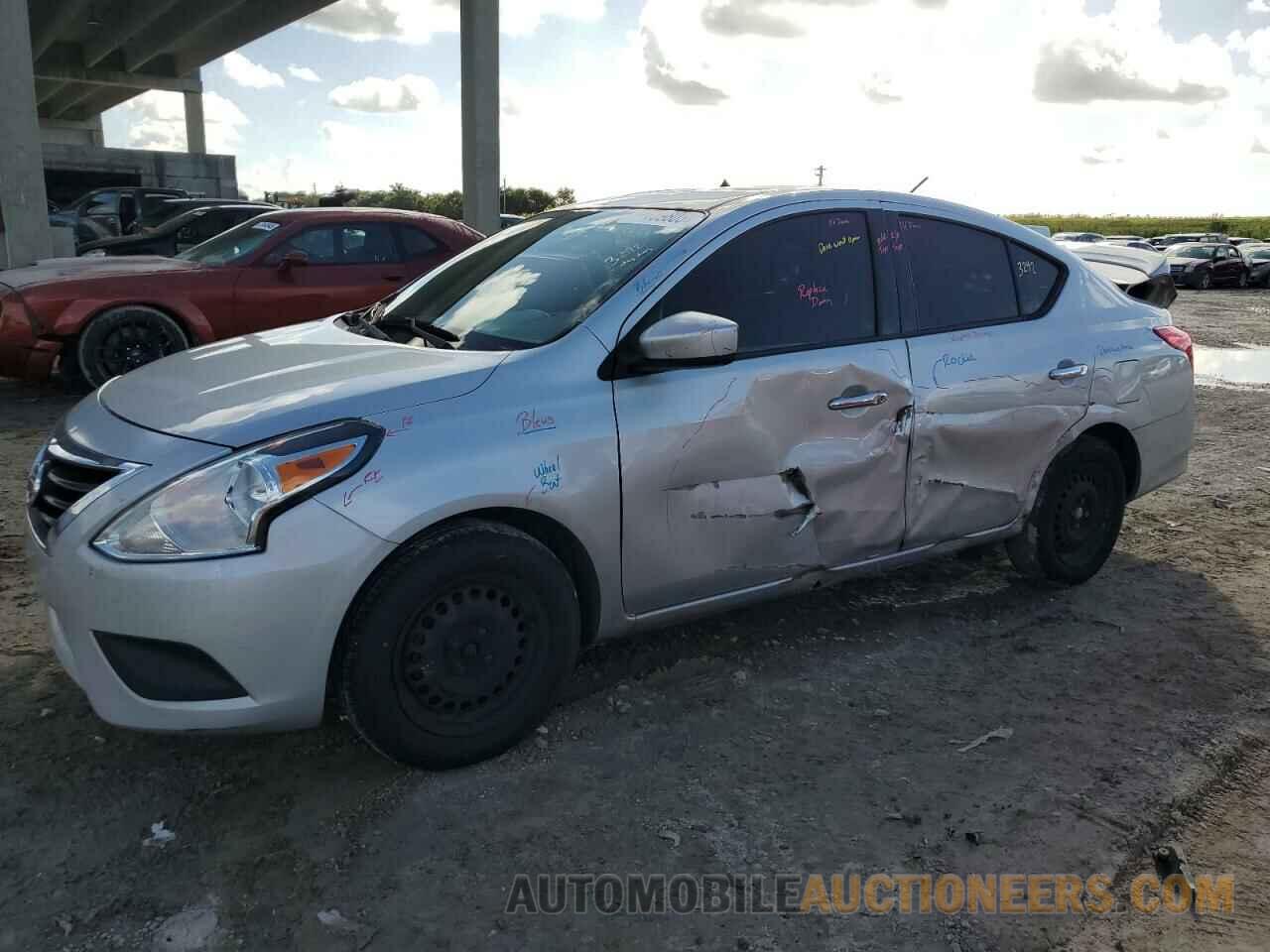 3N1CN7APXJK411194 NISSAN VERSA 2018