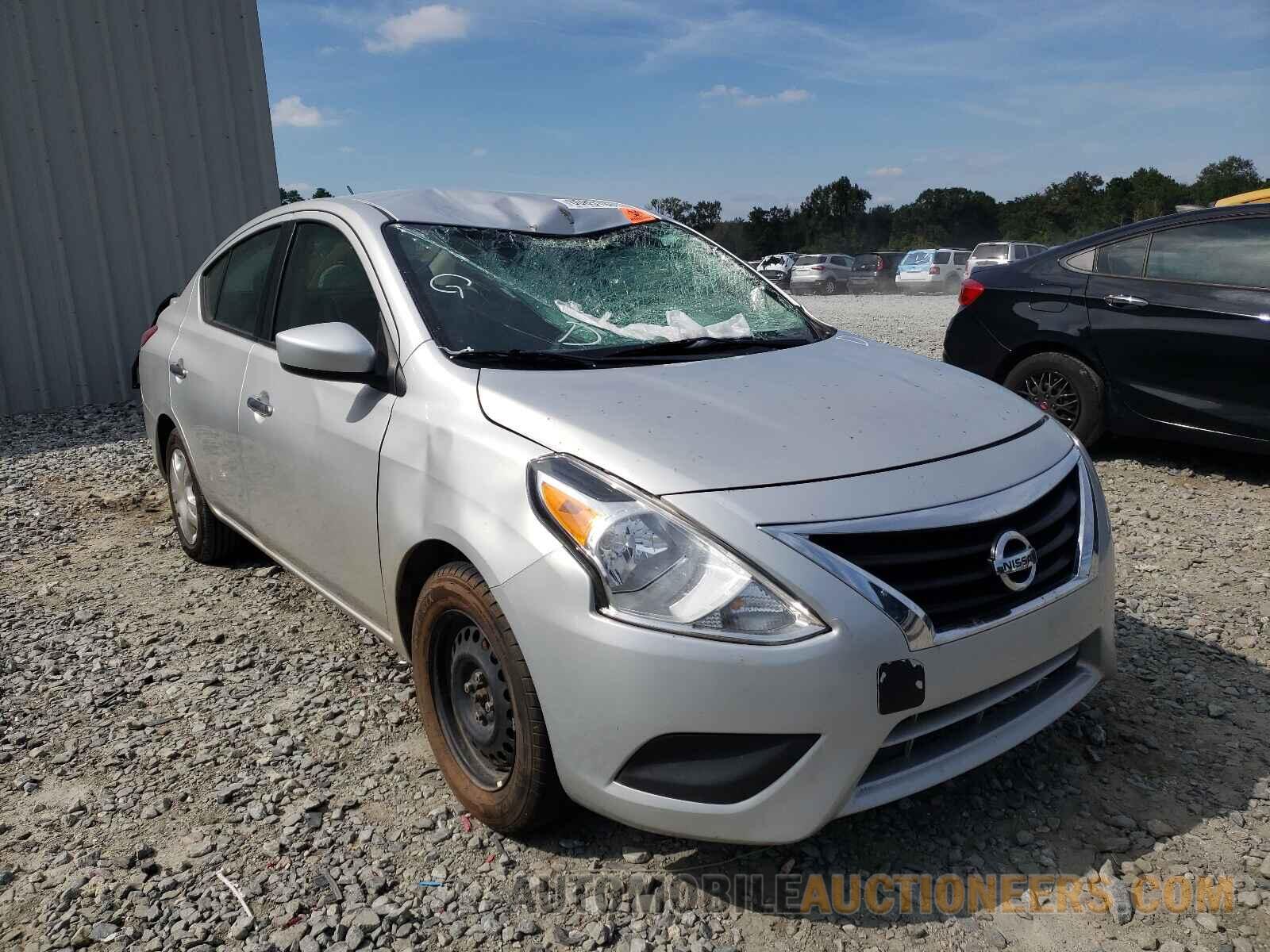 3N1CN7APXJK433664 NISSAN VERSA 2018