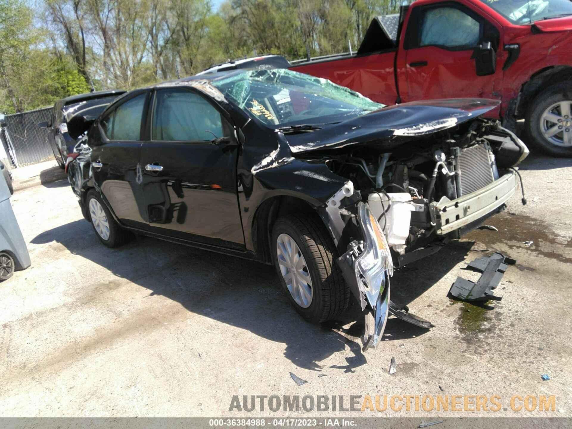 3N1CN7APXJL801948 NISSAN VERSA SEDAN 2018