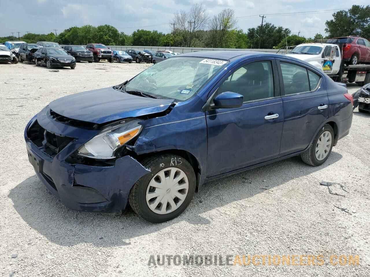 3N1CN7APXJL819608 NISSAN VERSA 2018