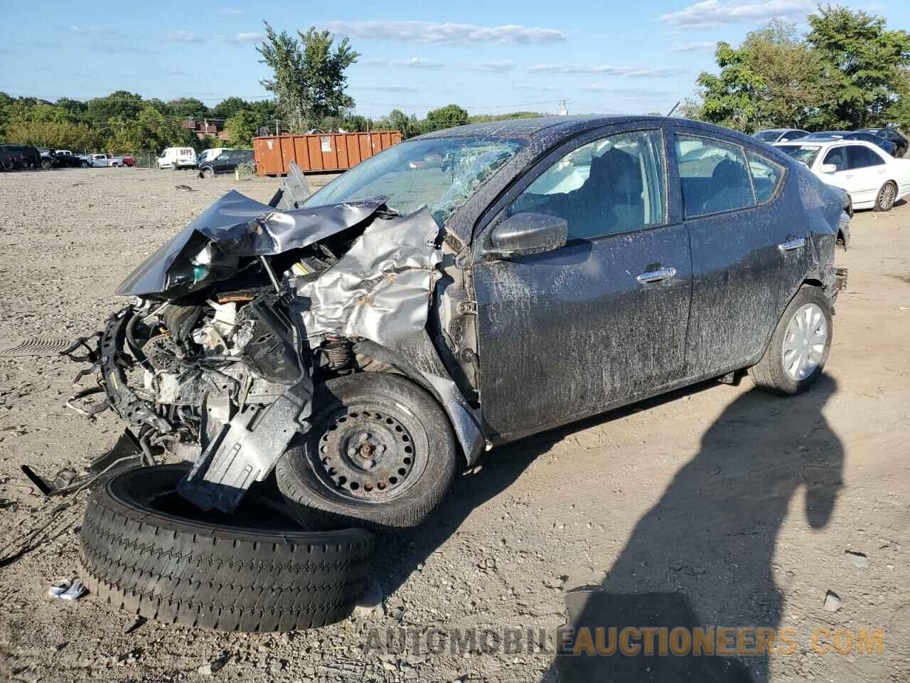 3N1CN7APXJL820404 NISSAN VERSA 2018