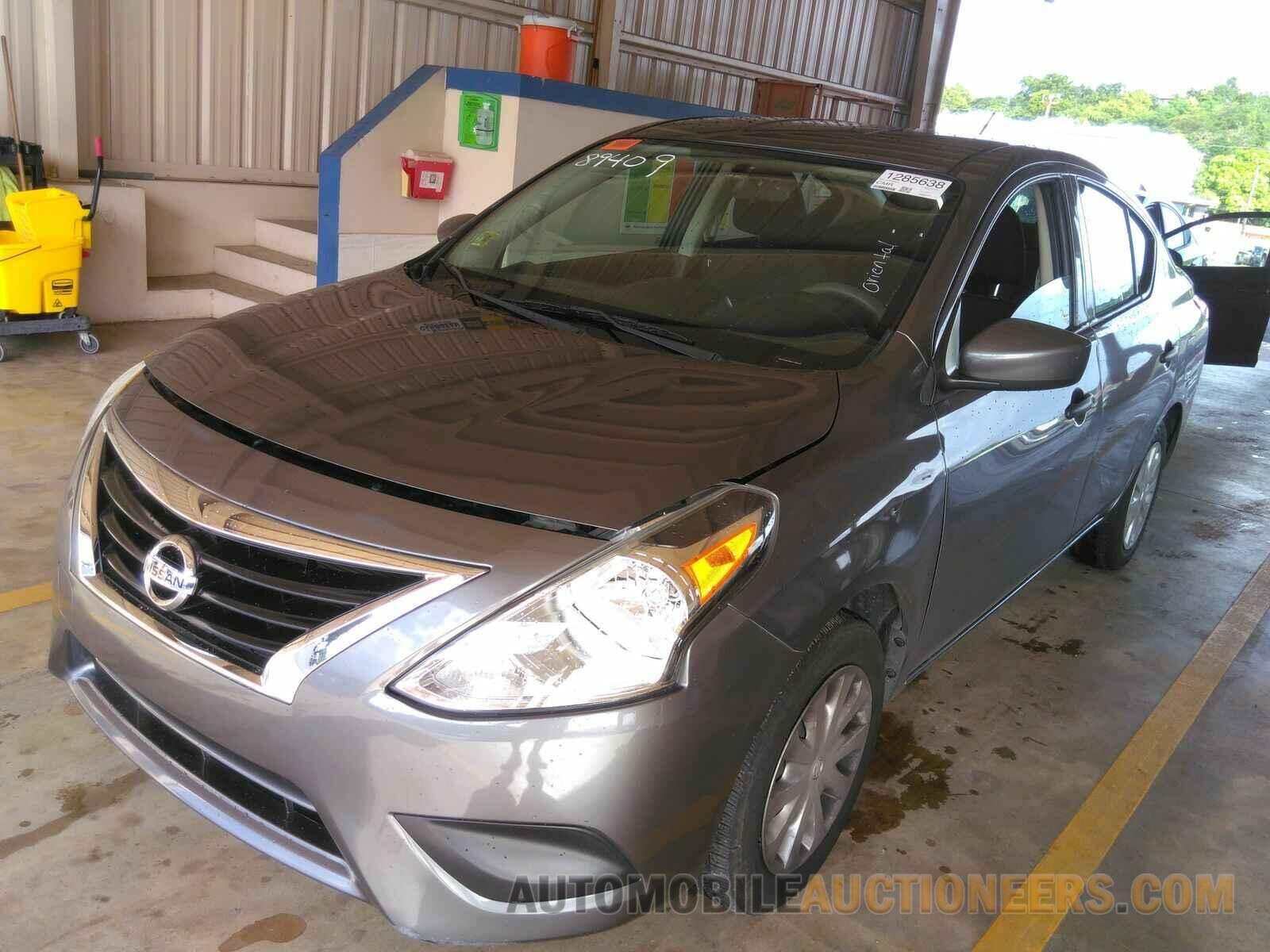 3N1CN7APXJL838420 Nissan Versa Sedan 2018